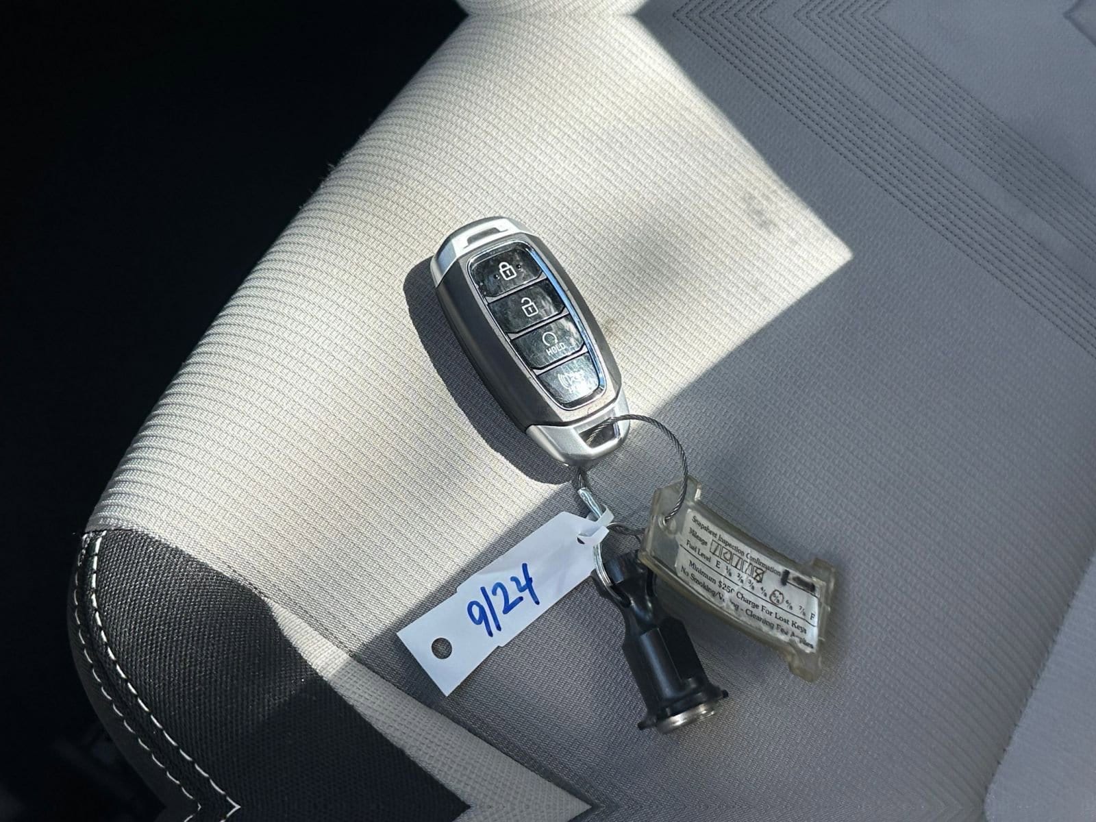 Thumbnail: 2025 Hyundai Venue - 18