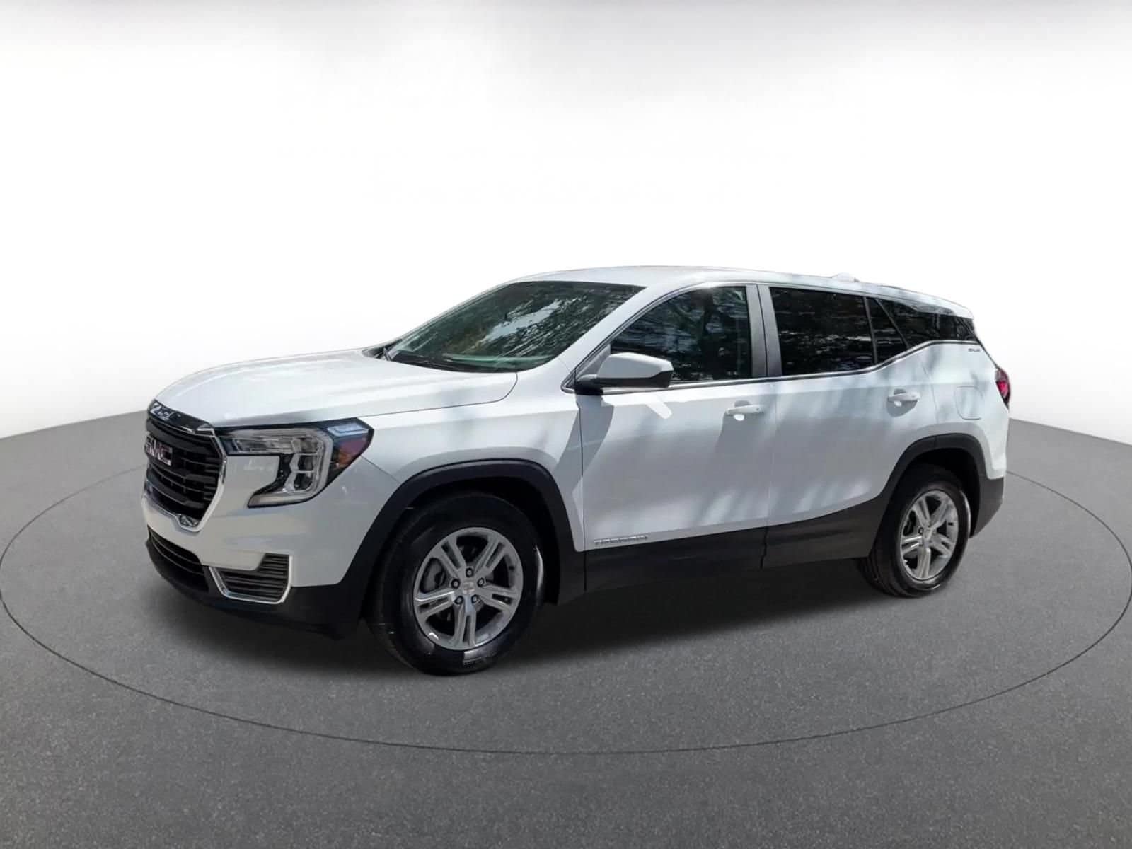 Thumbnail: 2024 GMC Terrain - 8
