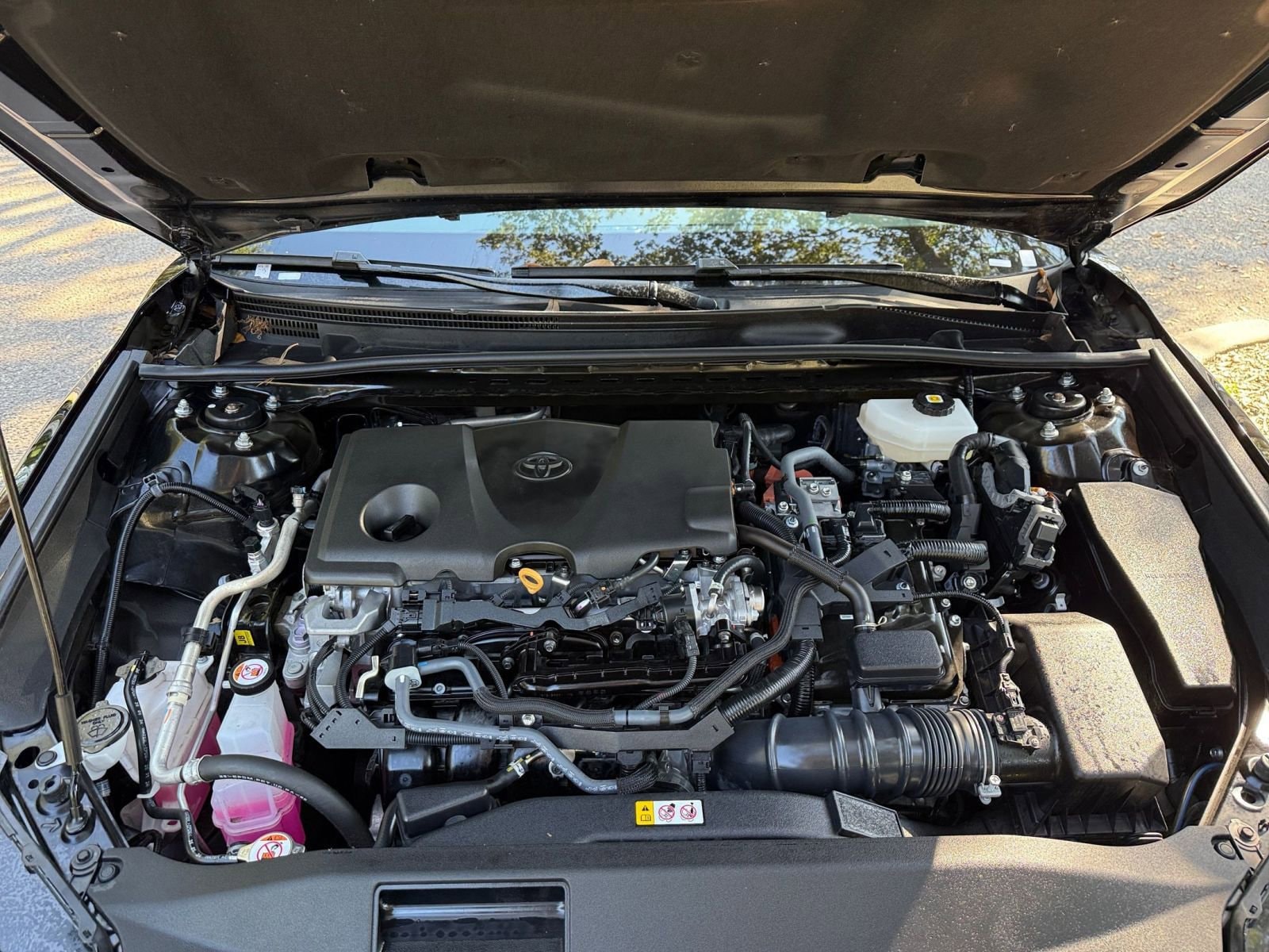 Thumbnail: 2025 Toyota Camry - 25