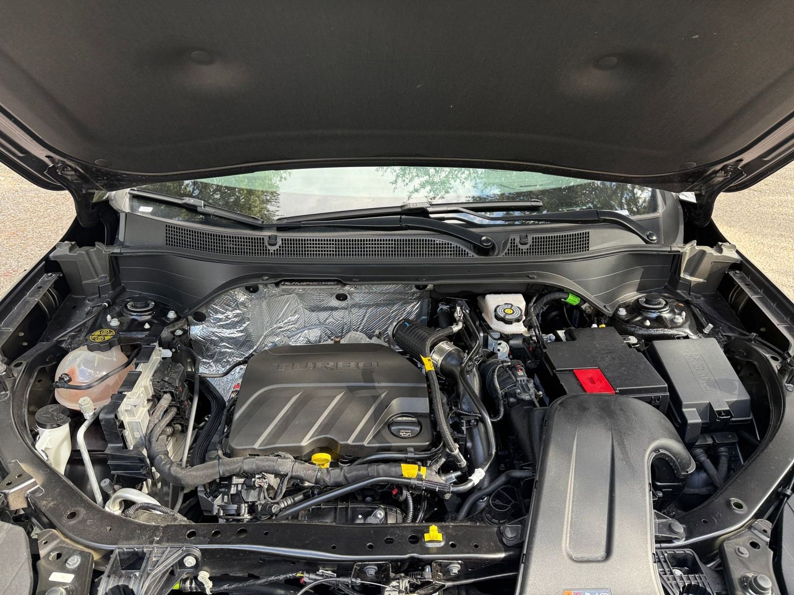 Thumbnail: 2025 Chevrolet Trax - 25