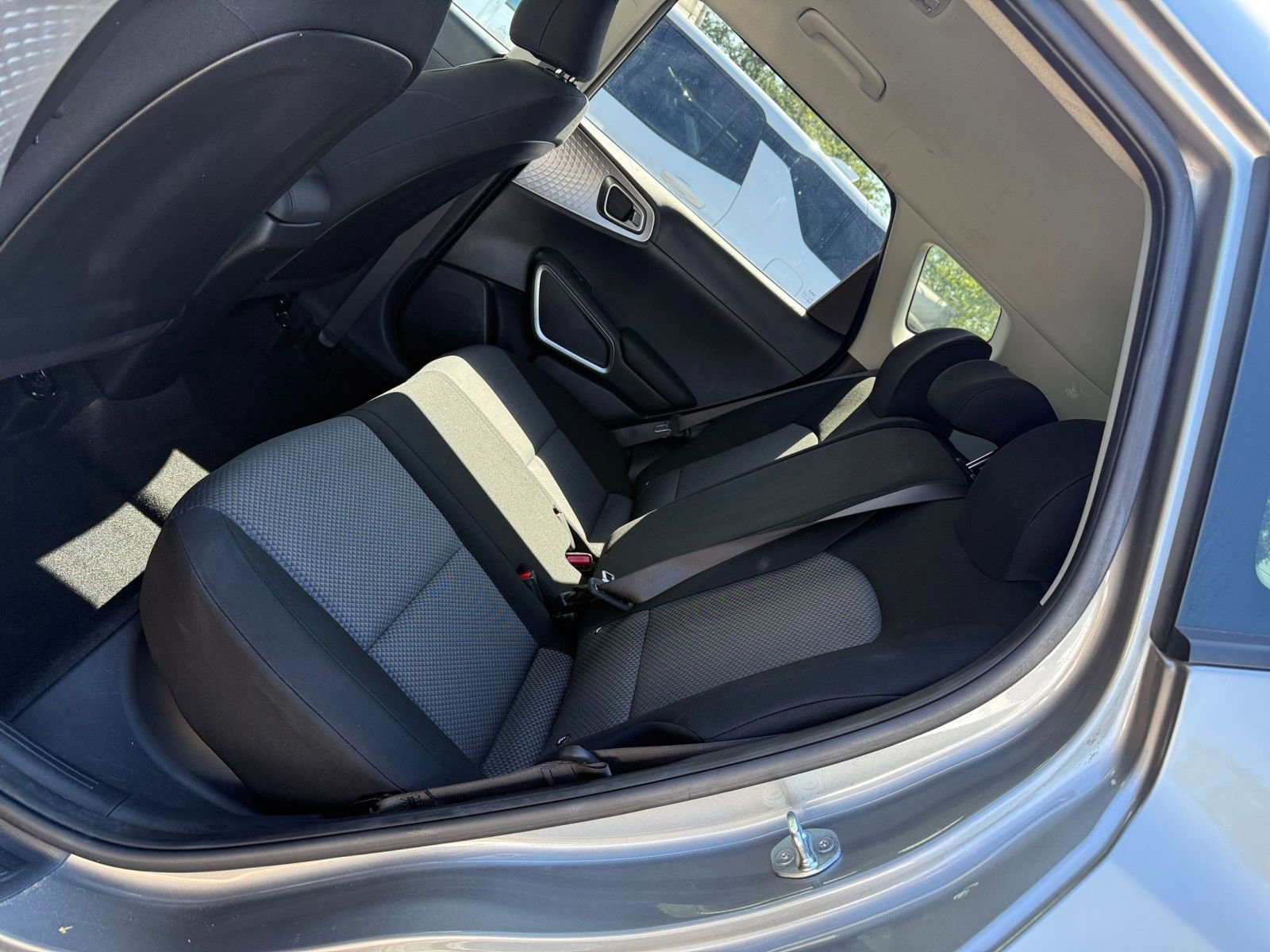 Thumbnail: 2025 Kia Soul - 34
