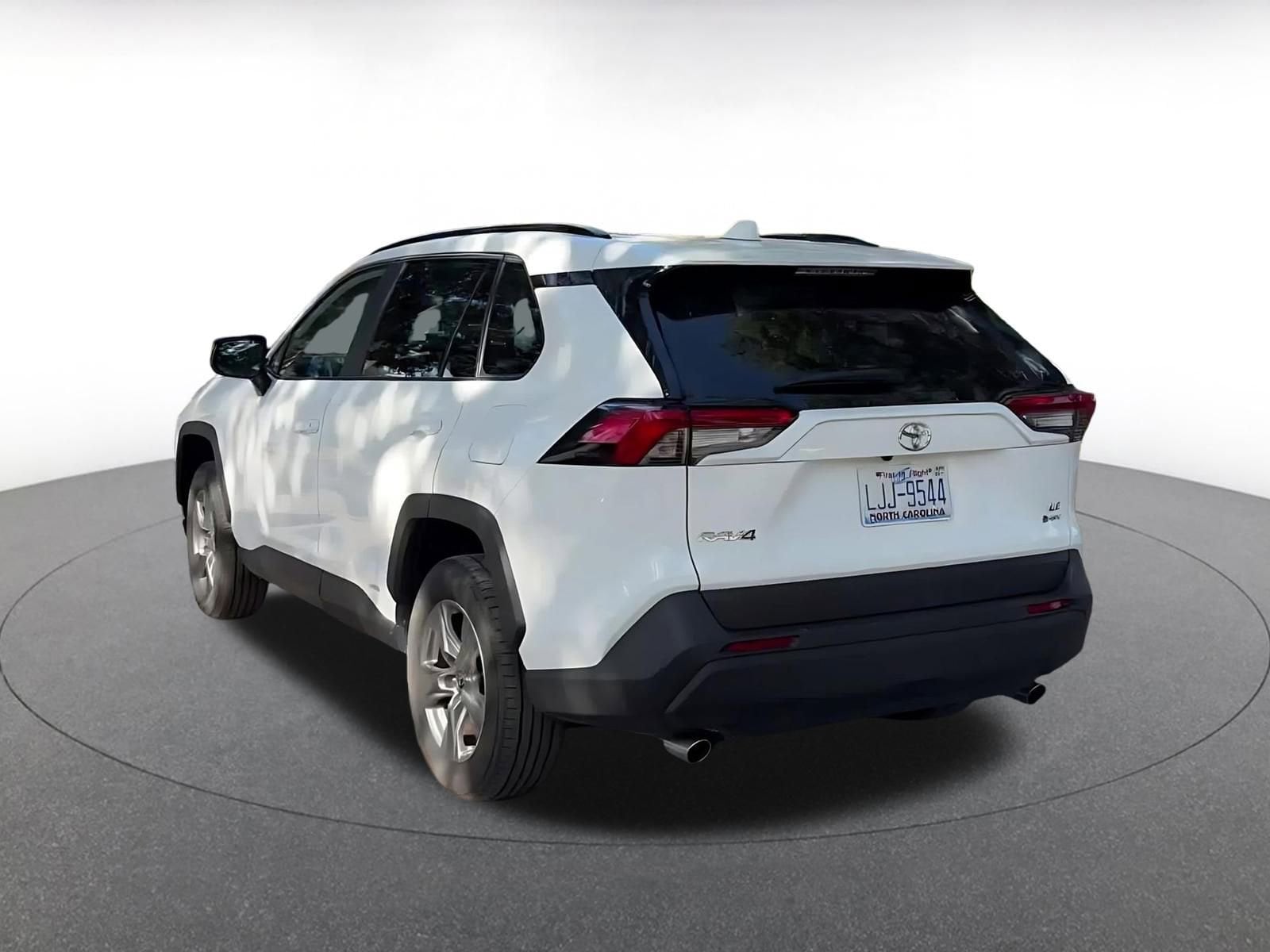 Thumbnail: 2025 Toyota RAV4 - 11