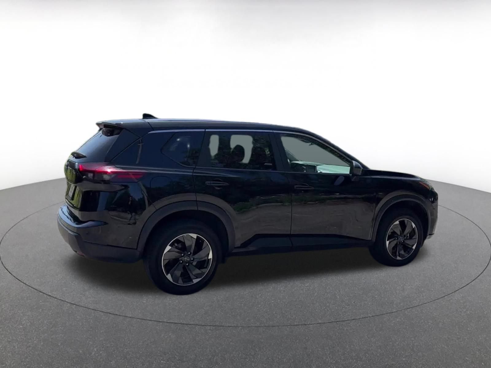 Thumbnail: 2025 Nissan Rogue - 15