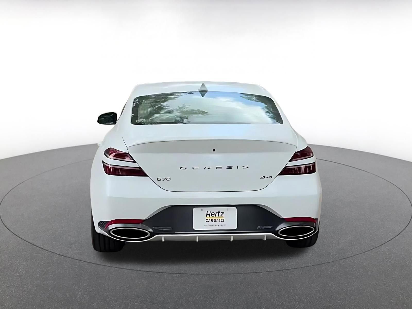 Thumbnail: 2025 Genesis G70 - 12