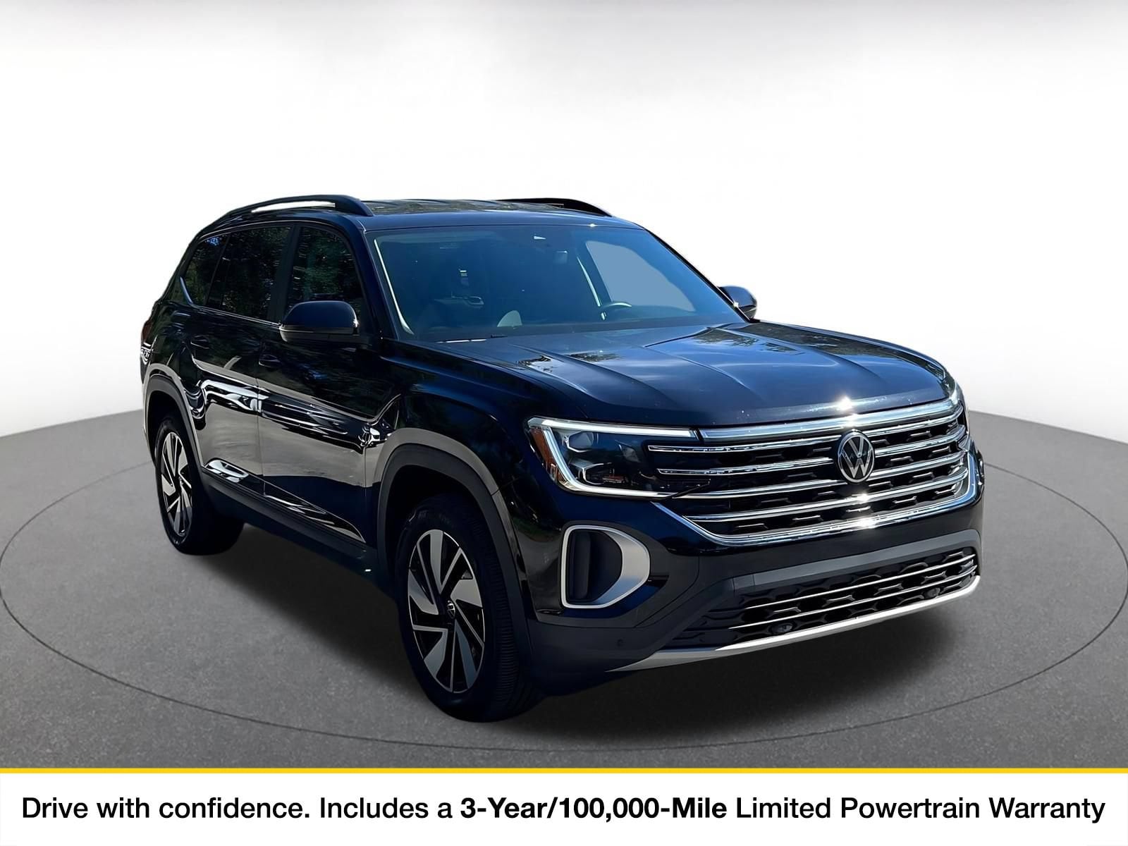 2026 Volkswagen Atlas SE w/Tech