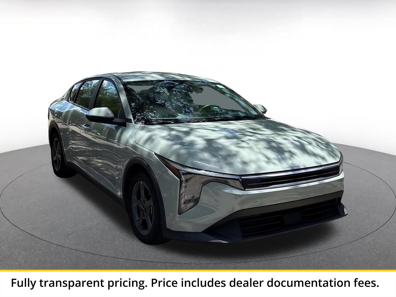 Thumbnail: 2025 Kia K4 - 1