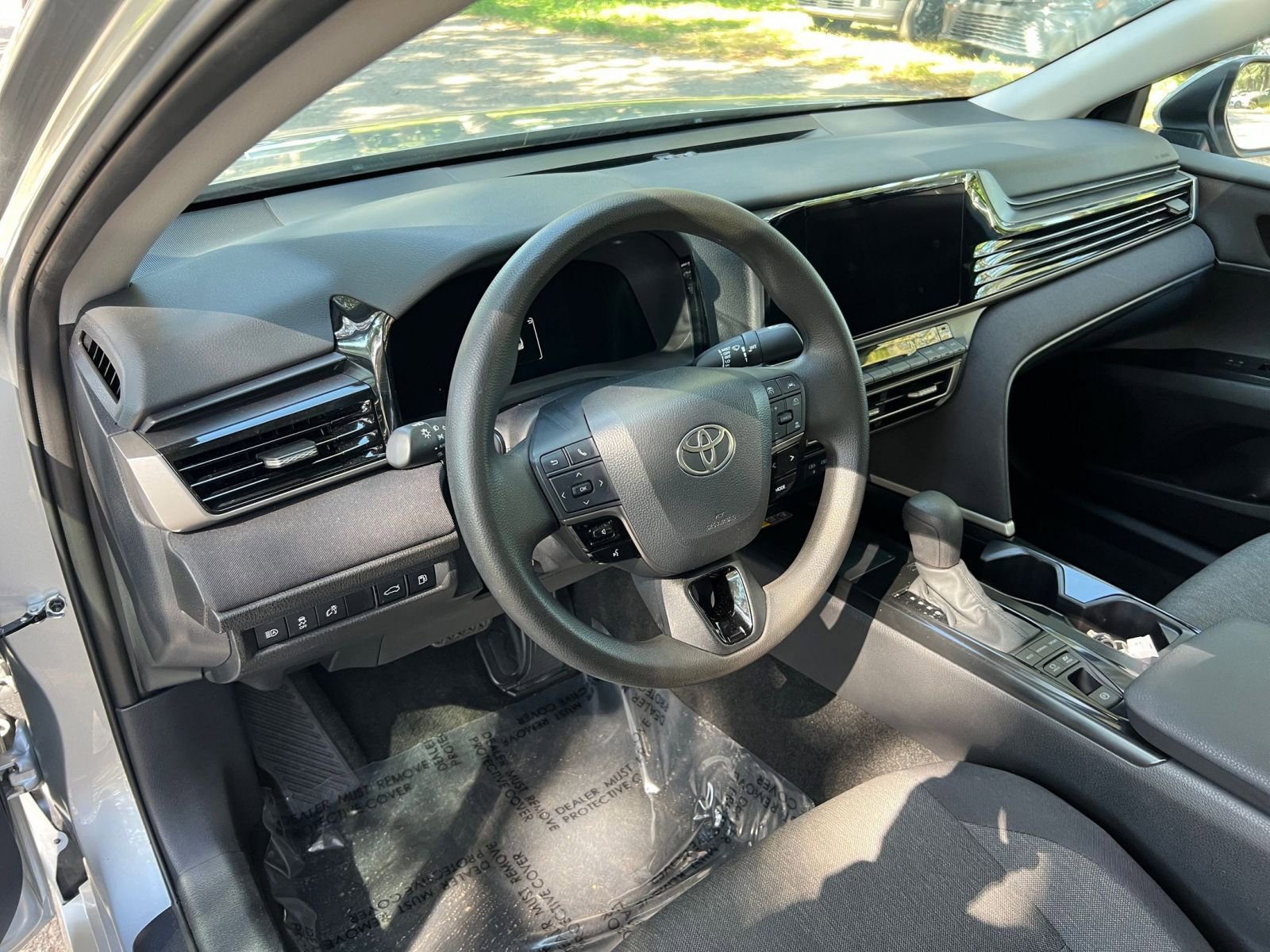 Thumbnail: 2025 Toyota Camry - 28