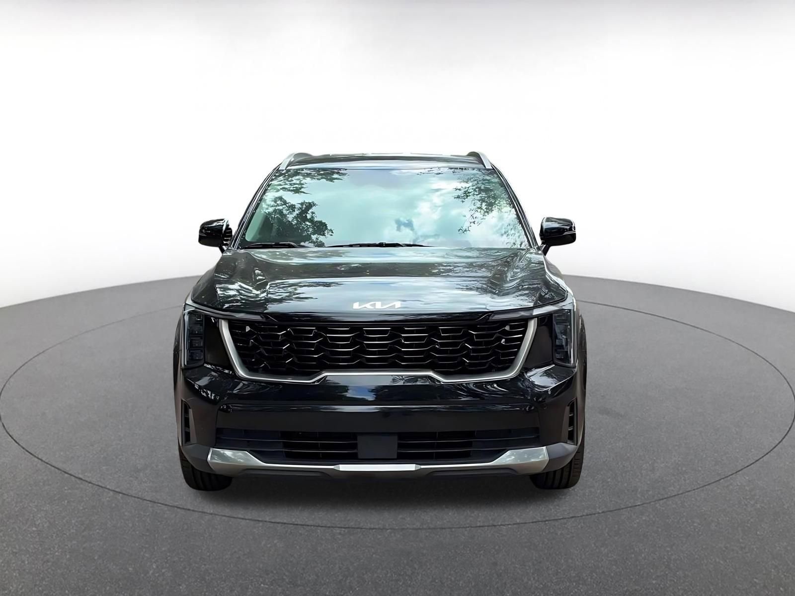 Thumbnail: 2024 Kia Sorento - 4