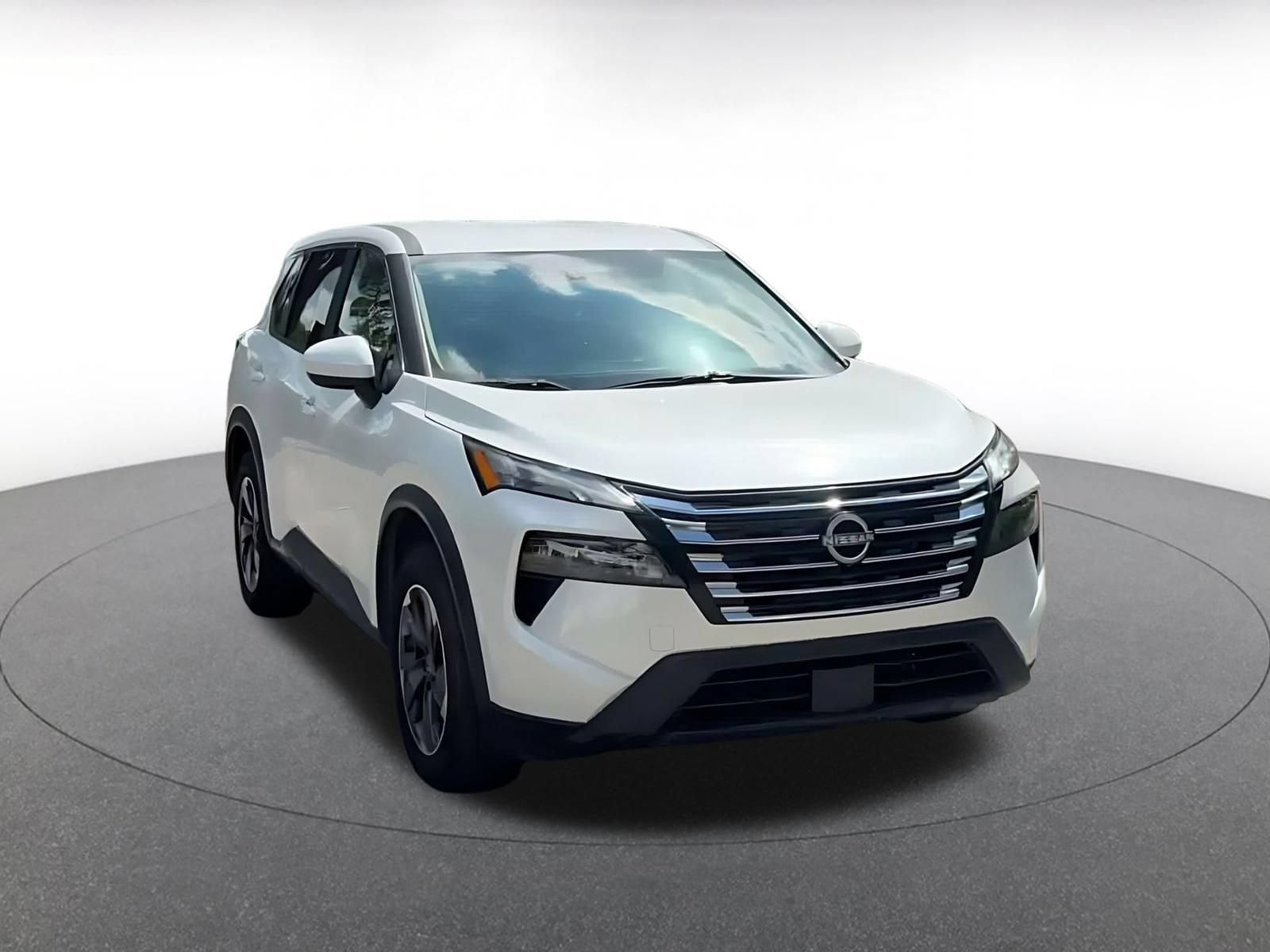 Thumbnail: 2025 Nissan Rogue - 3