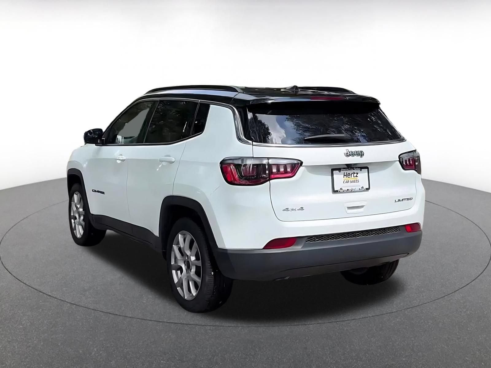 Thumbnail: 2025 Jeep Compass - 10