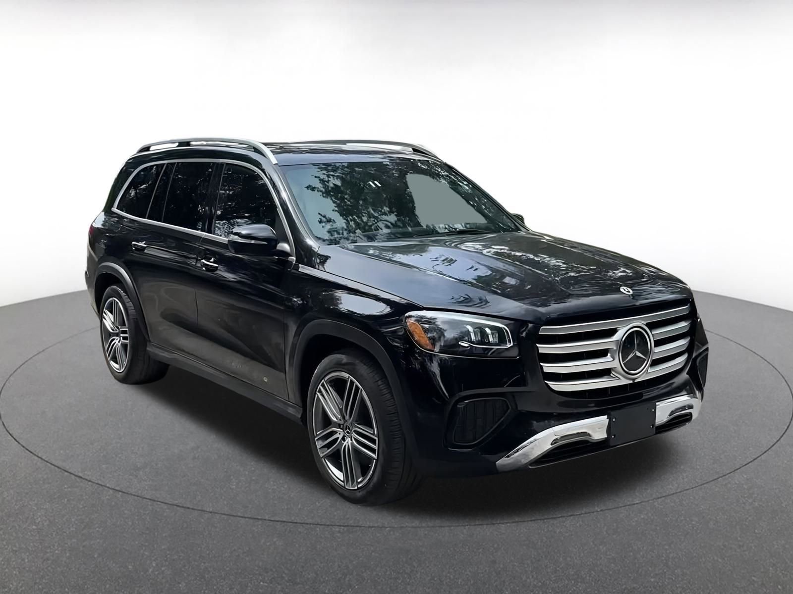 Thumbnail: 2024 Mercedes-Benz GLS - 3