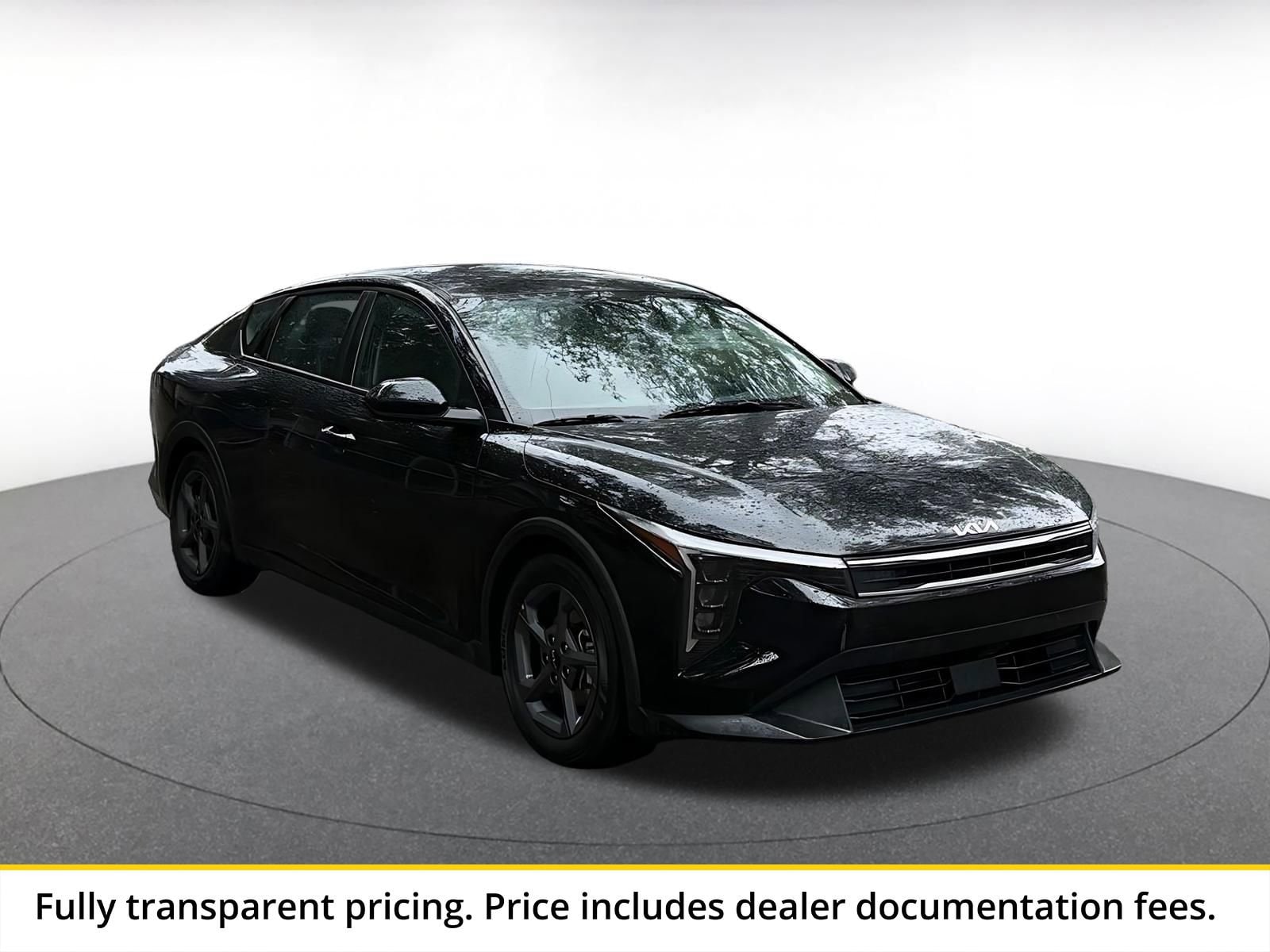 Thumbnail: 2025 Kia K4 - 1