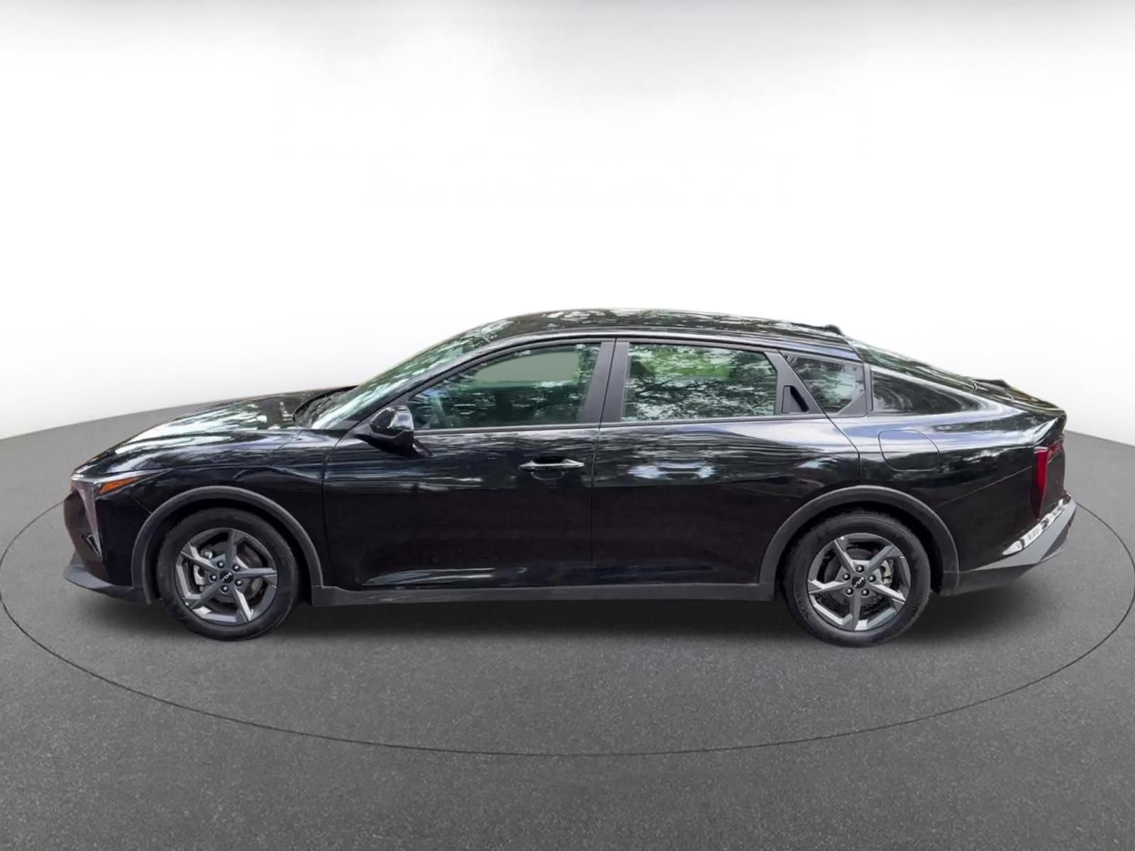 Thumbnail: 2025 Kia K4 - 9