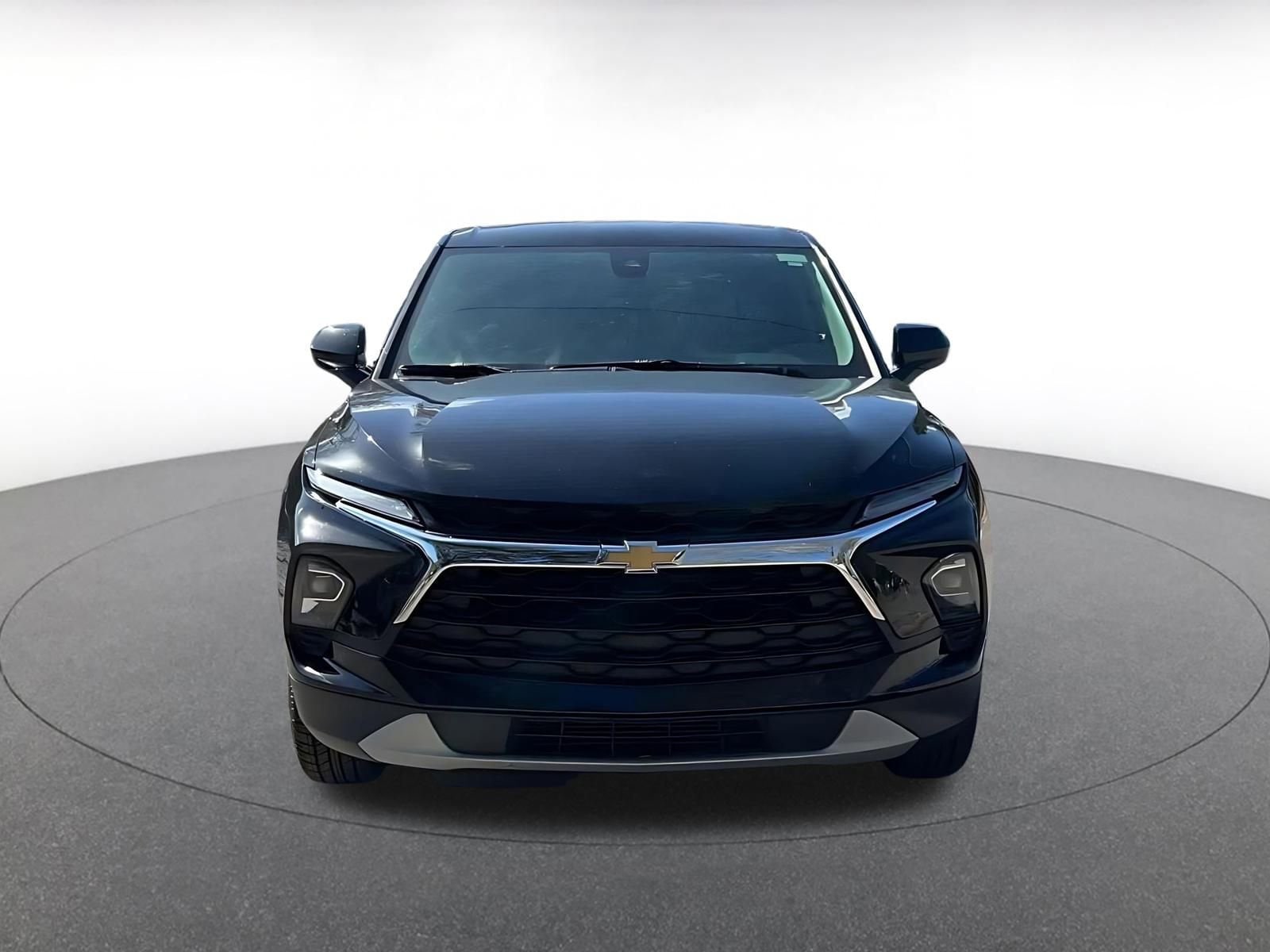 Thumbnail: 2025 Chevrolet Blazer - 4