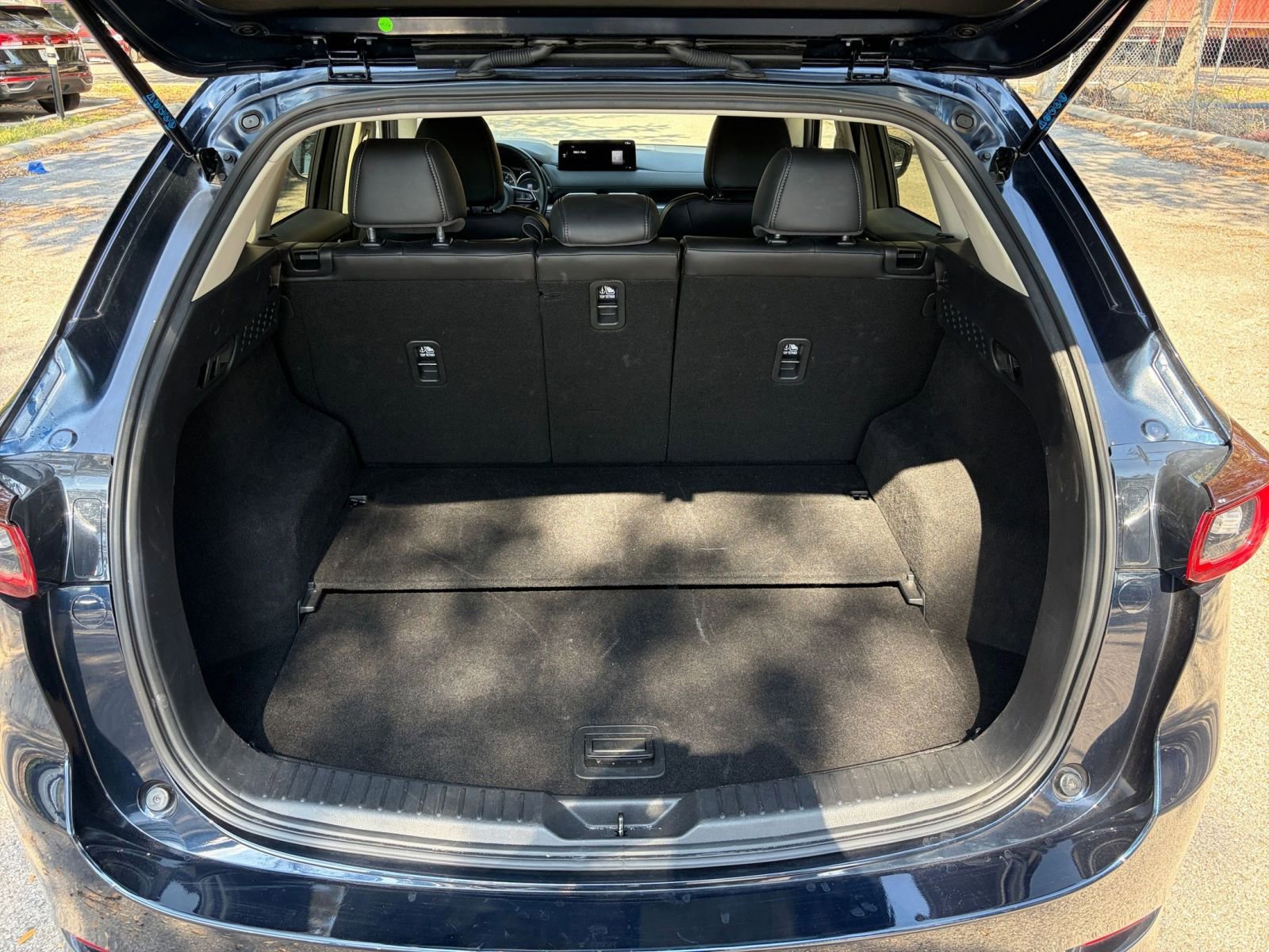 Thumbnail: 2025 Mazda CX-5 - 24