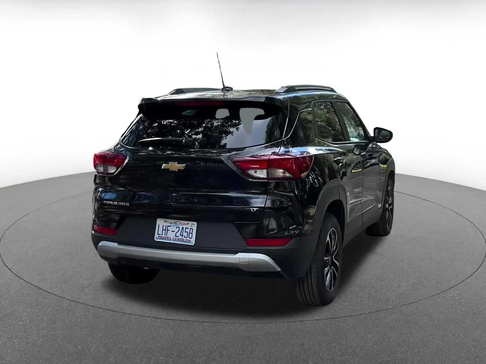 Thumbnail: 2025 Chevrolet TrailBlazer - 14