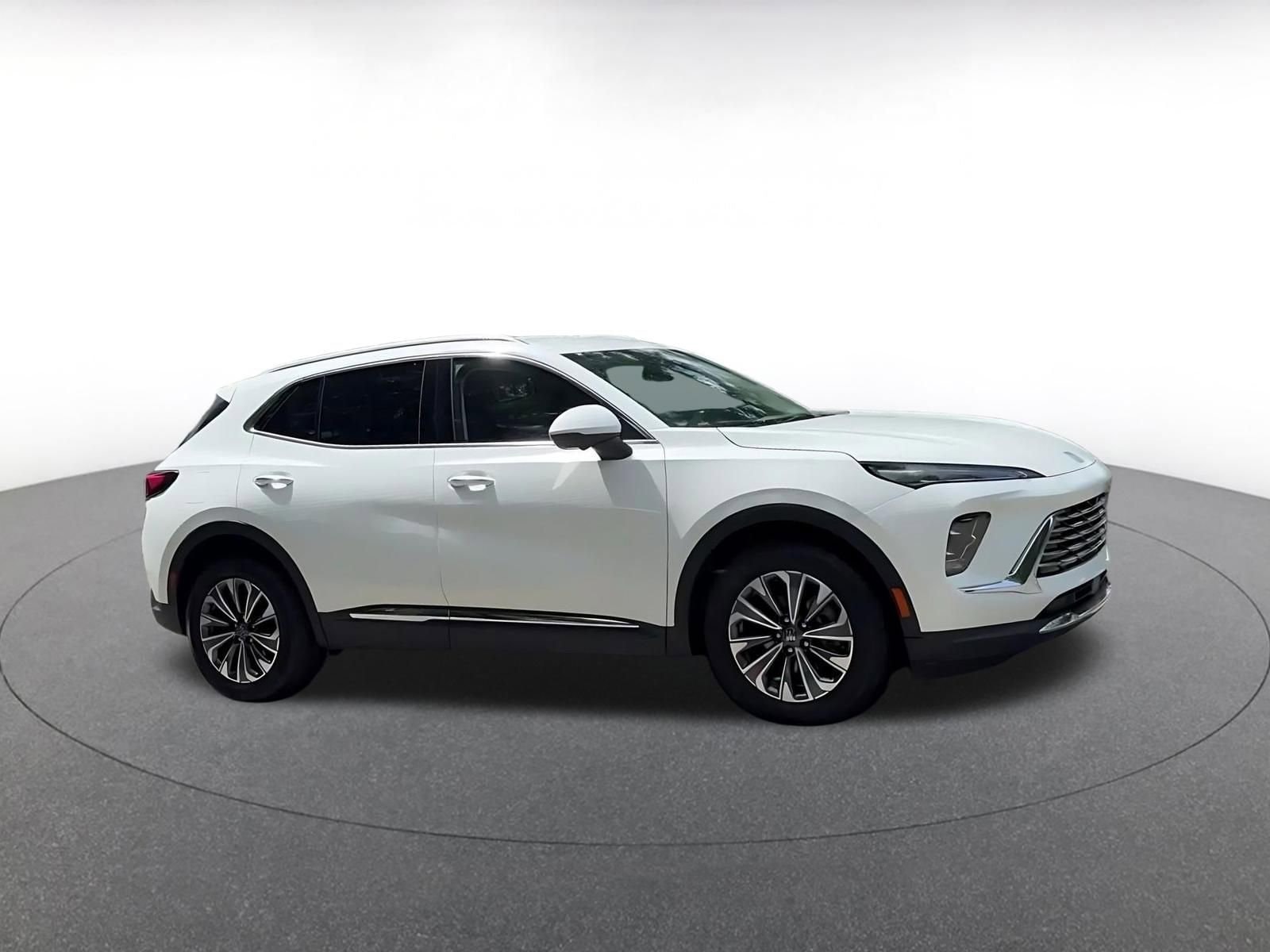 Thumbnail: 2024 Buick Envision - 2