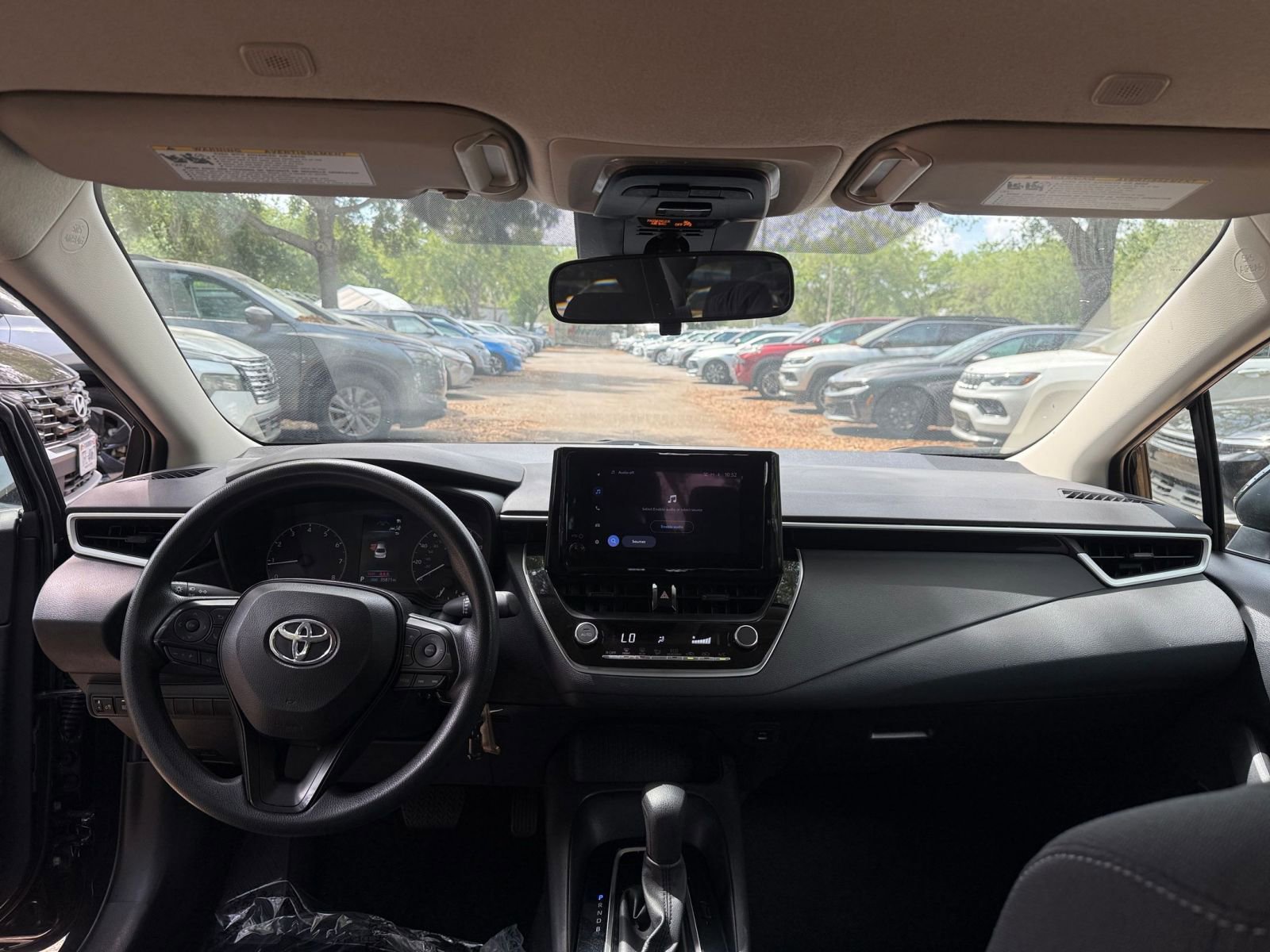 Thumbnail: 2025 Toyota Corolla - 30