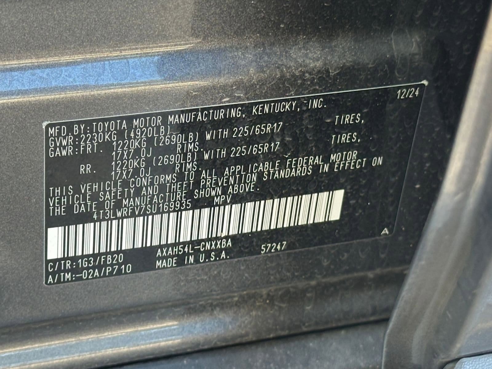 Thumbnail: 2025 Toyota RAV4 - 22