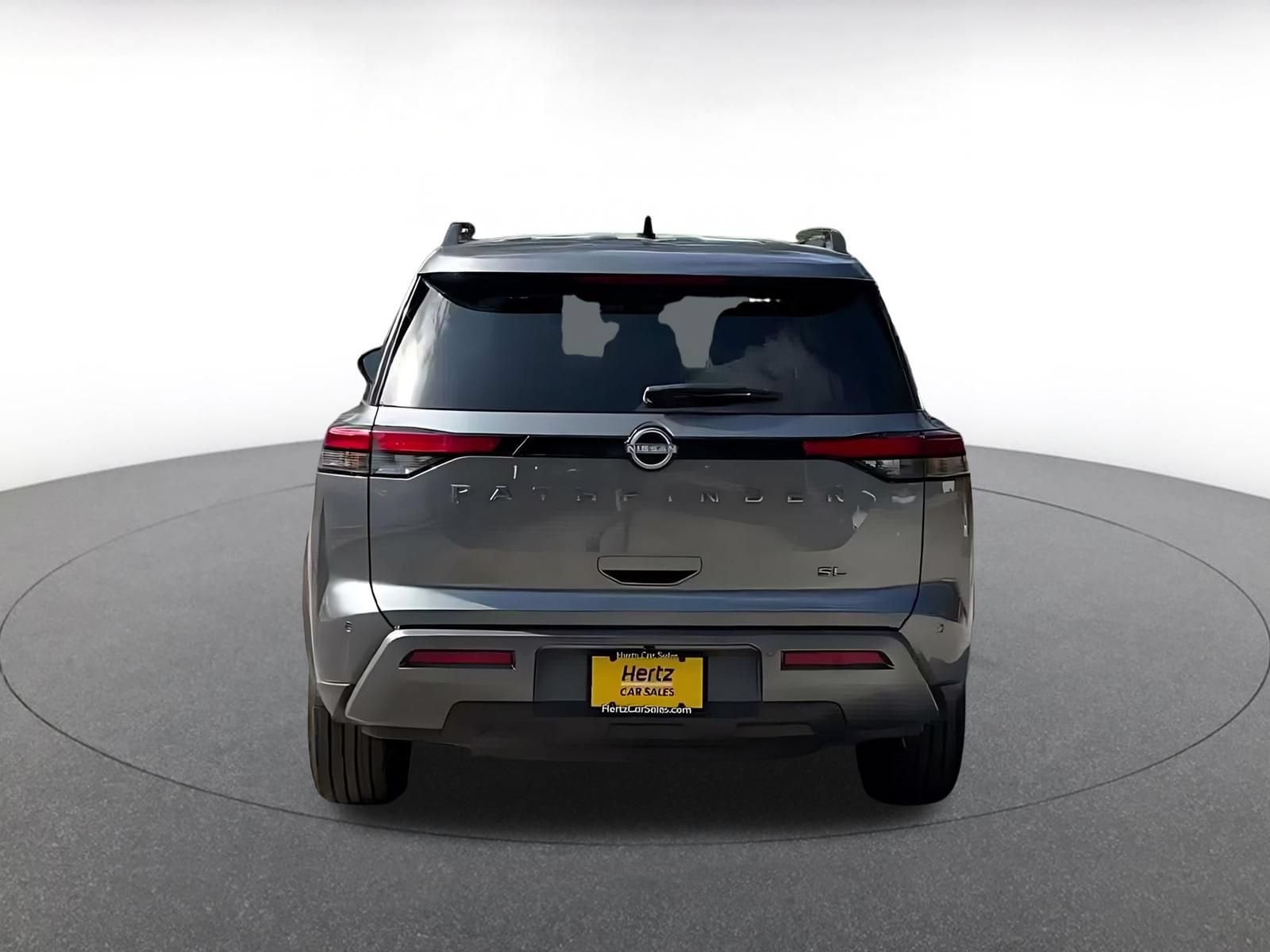 Thumbnail: 2026 Nissan Pathfinder - 12