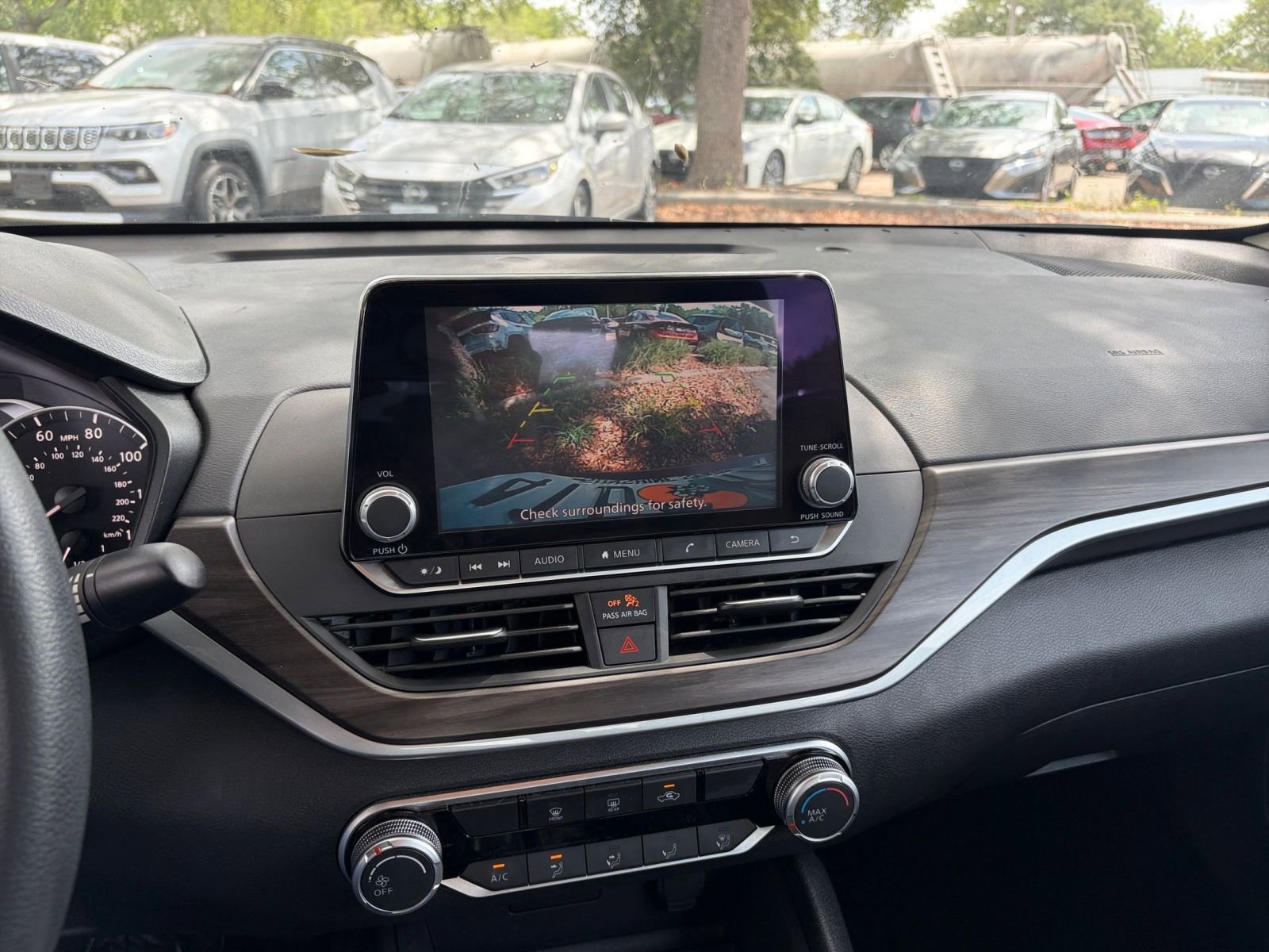 Thumbnail: 2025 Nissan Altima - 17