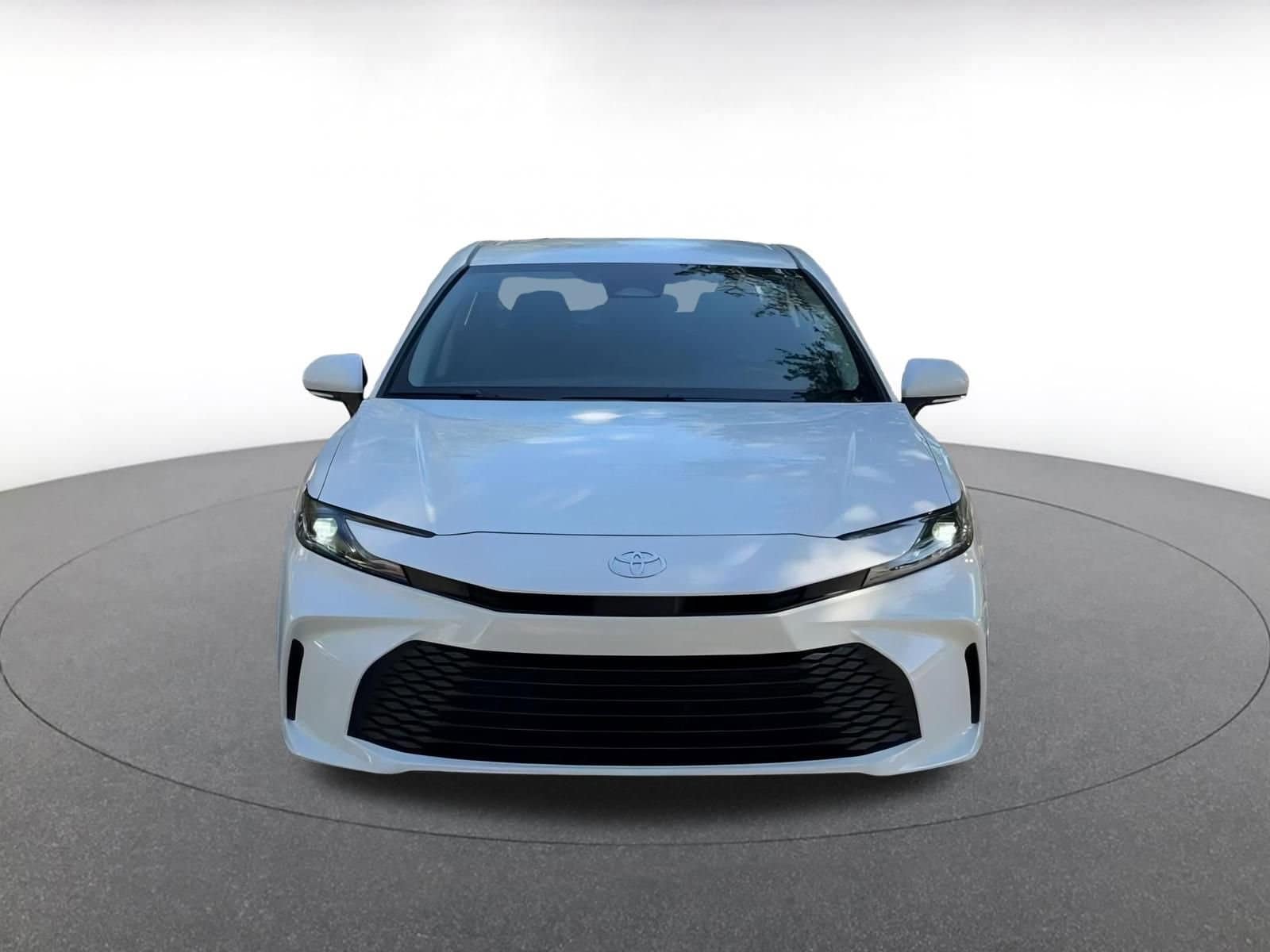 Thumbnail: 2025 Toyota Camry - 4