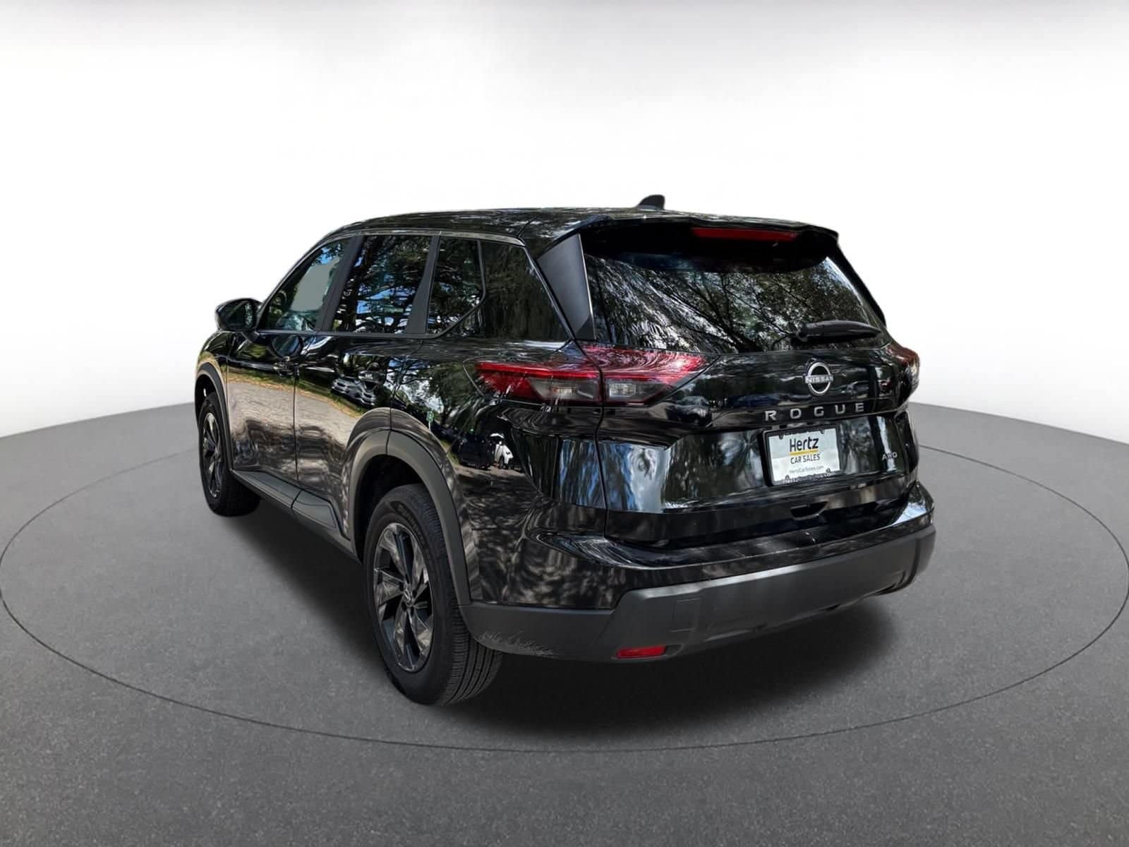 Thumbnail: 2026 Nissan Rogue - 8
