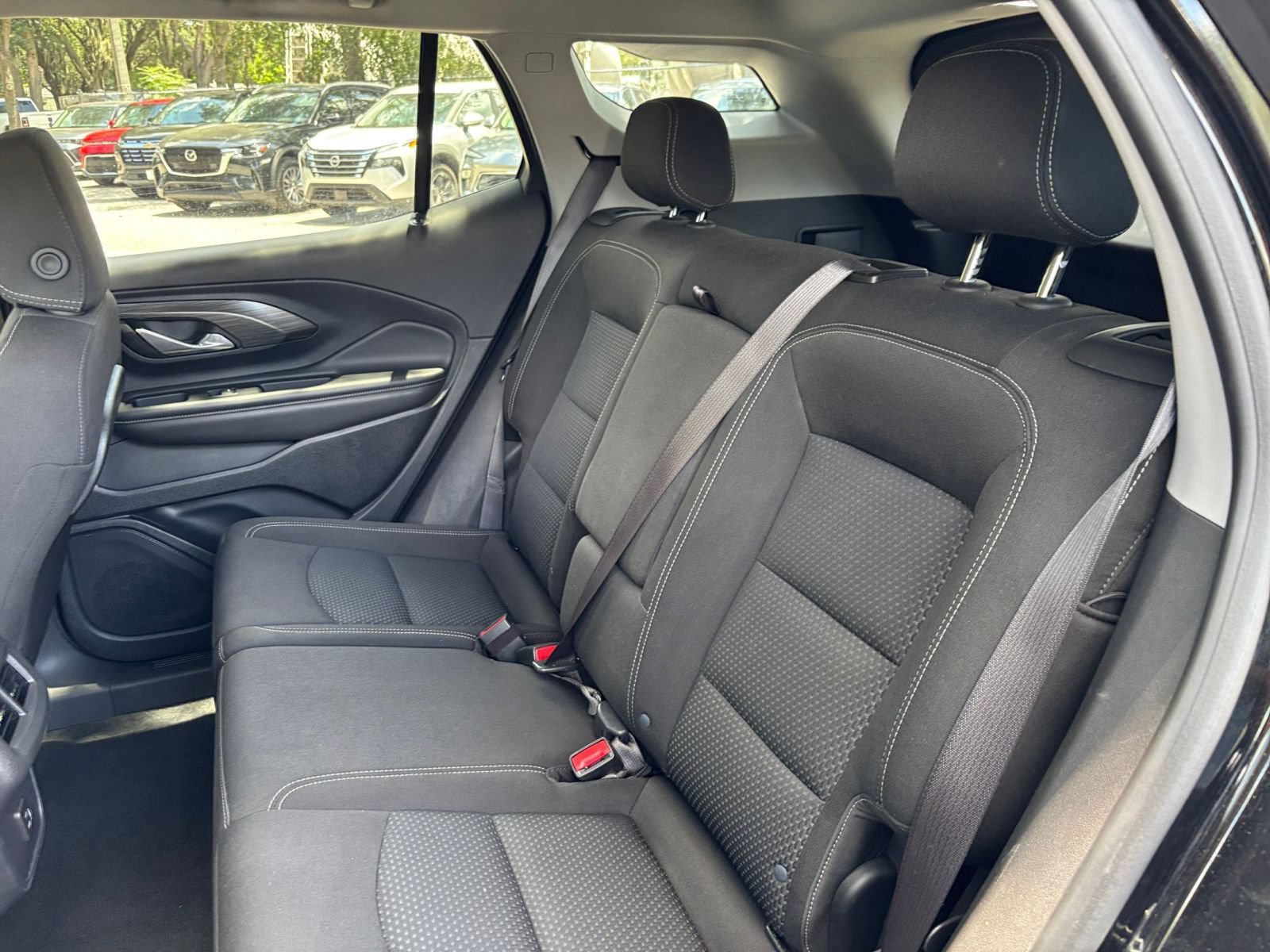 2024 GMC Terrain SLE - Photo 37