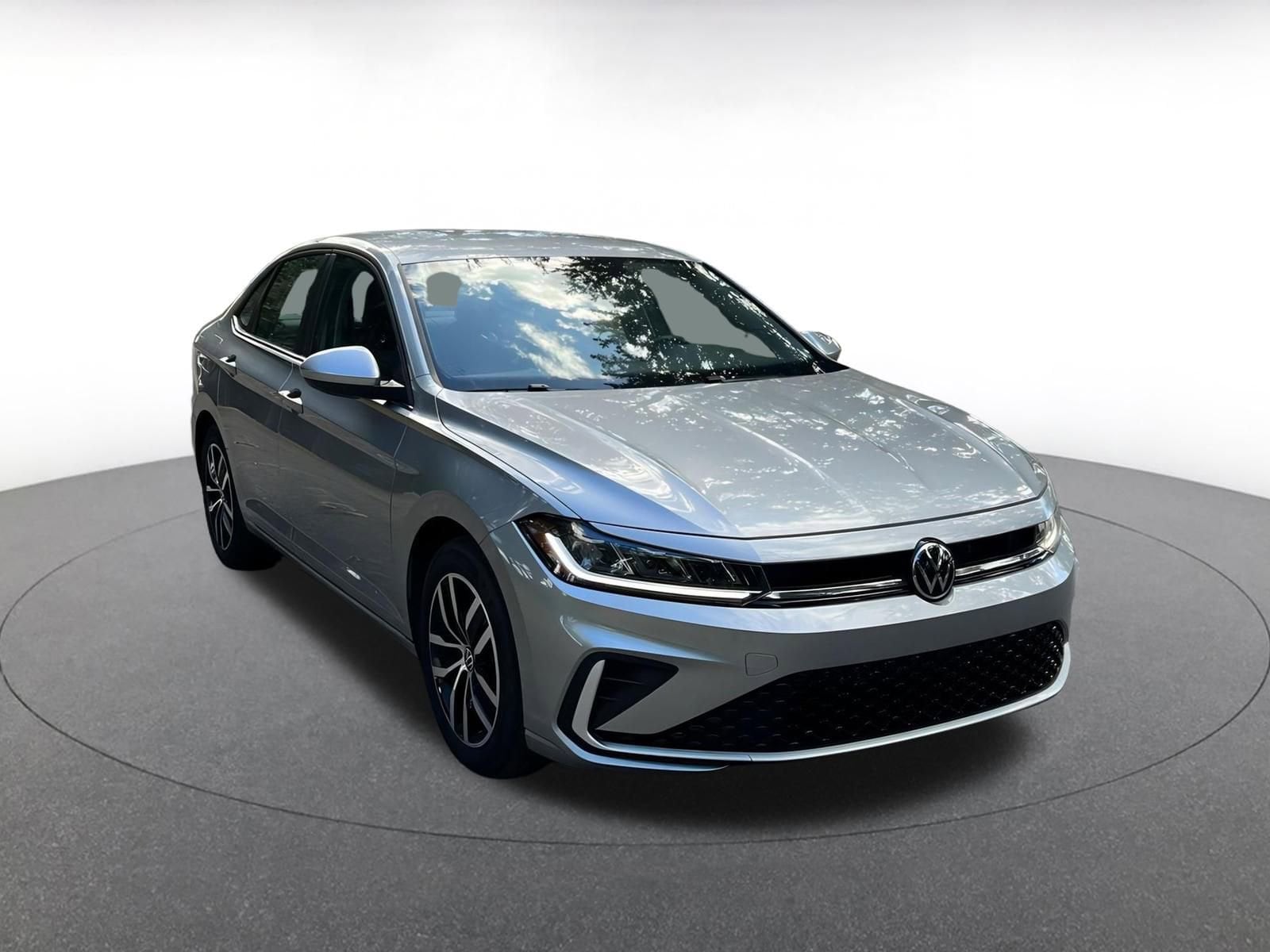 Thumbnail: 2025 Volkswagen Jetta - 1