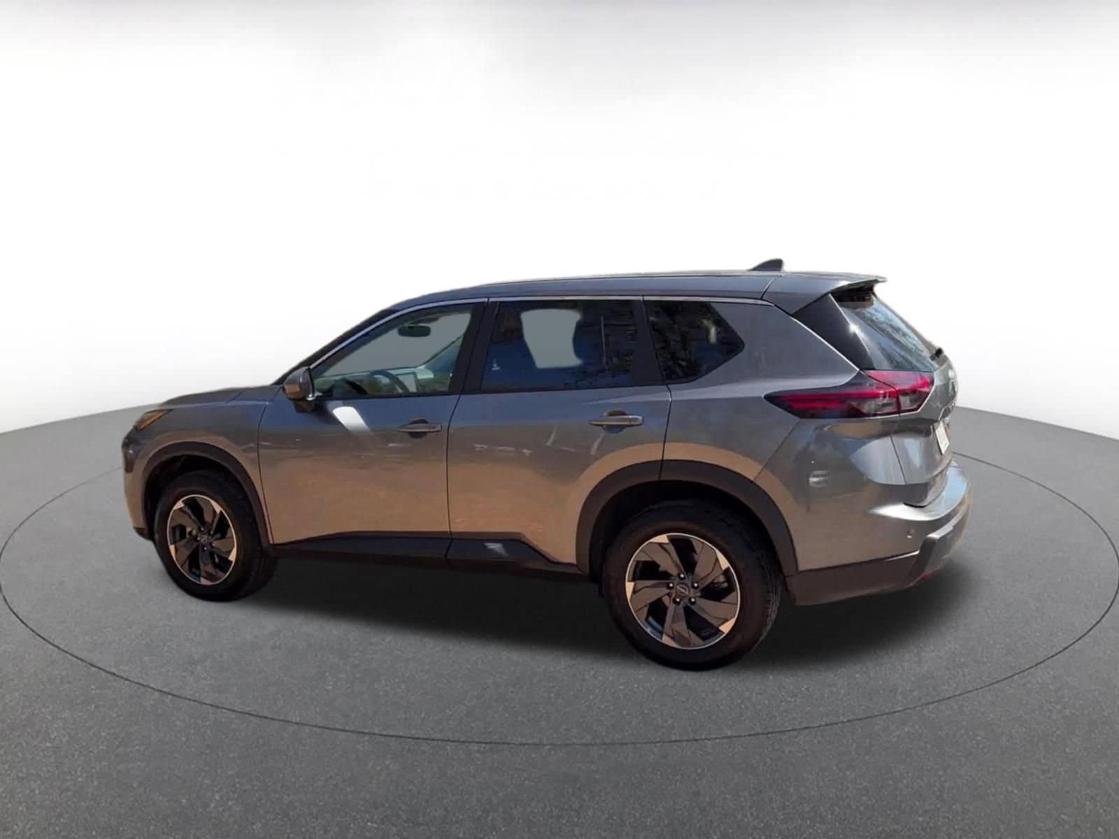 Thumbnail: 2025 Nissan Rogue - 10