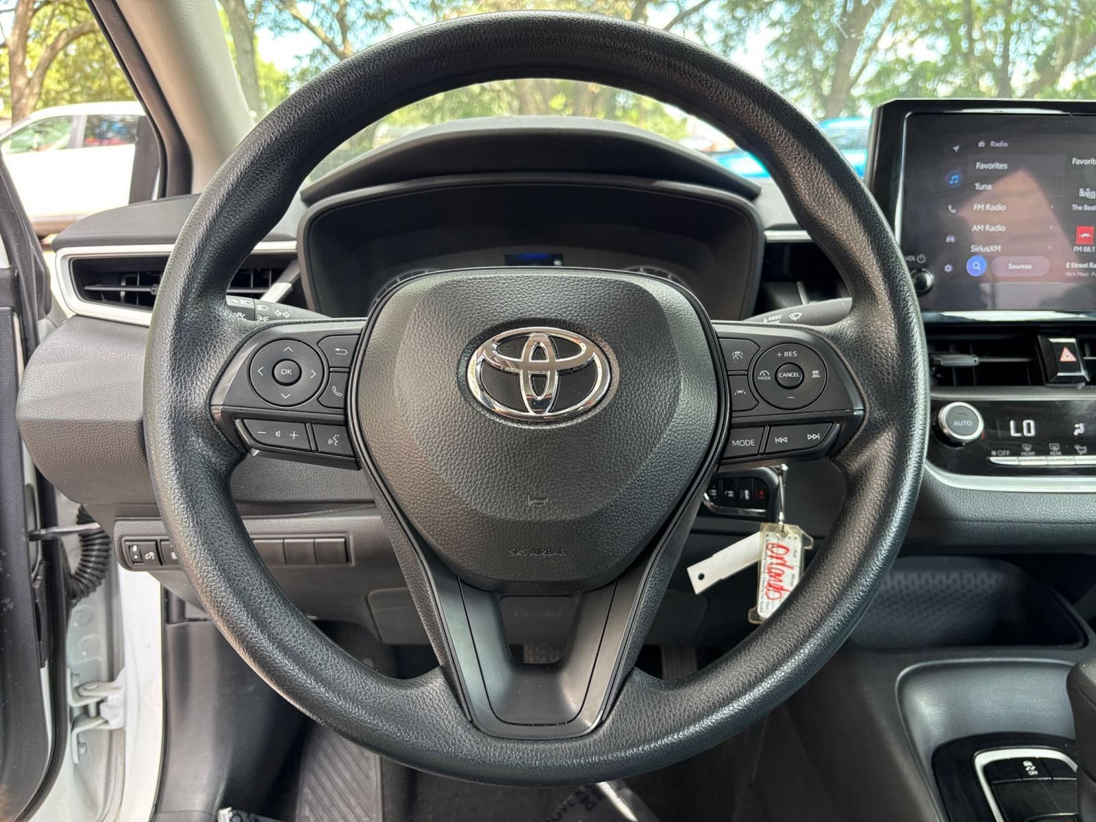 Thumbnail: 2025 Toyota Corolla - 25
