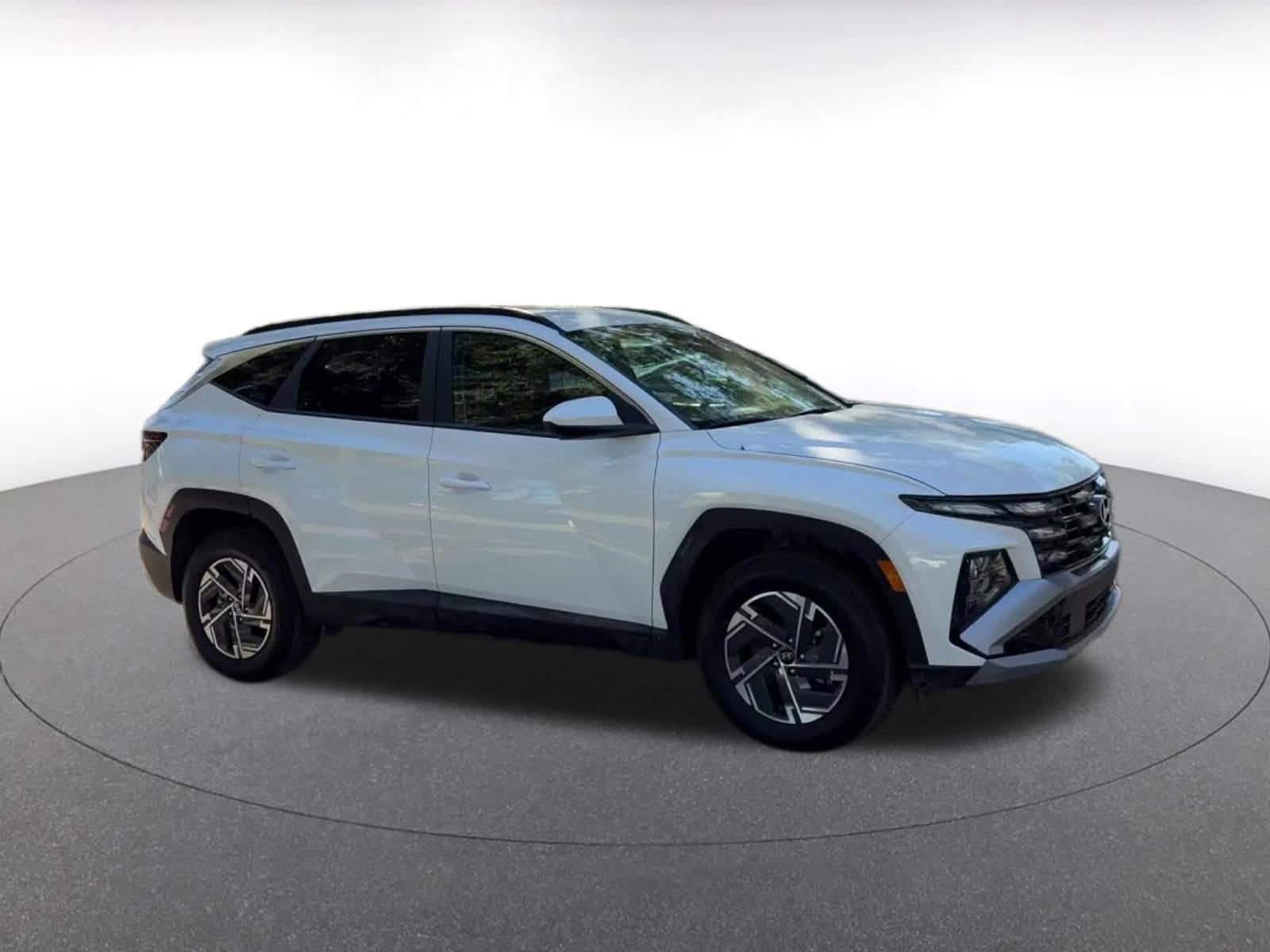 Thumbnail: 2025 Hyundai Tucson - 2