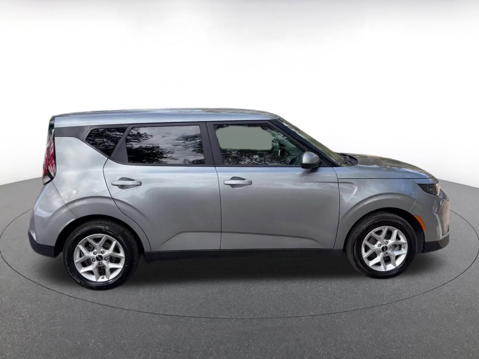 Thumbnail: 2025 Kia Soul - 16