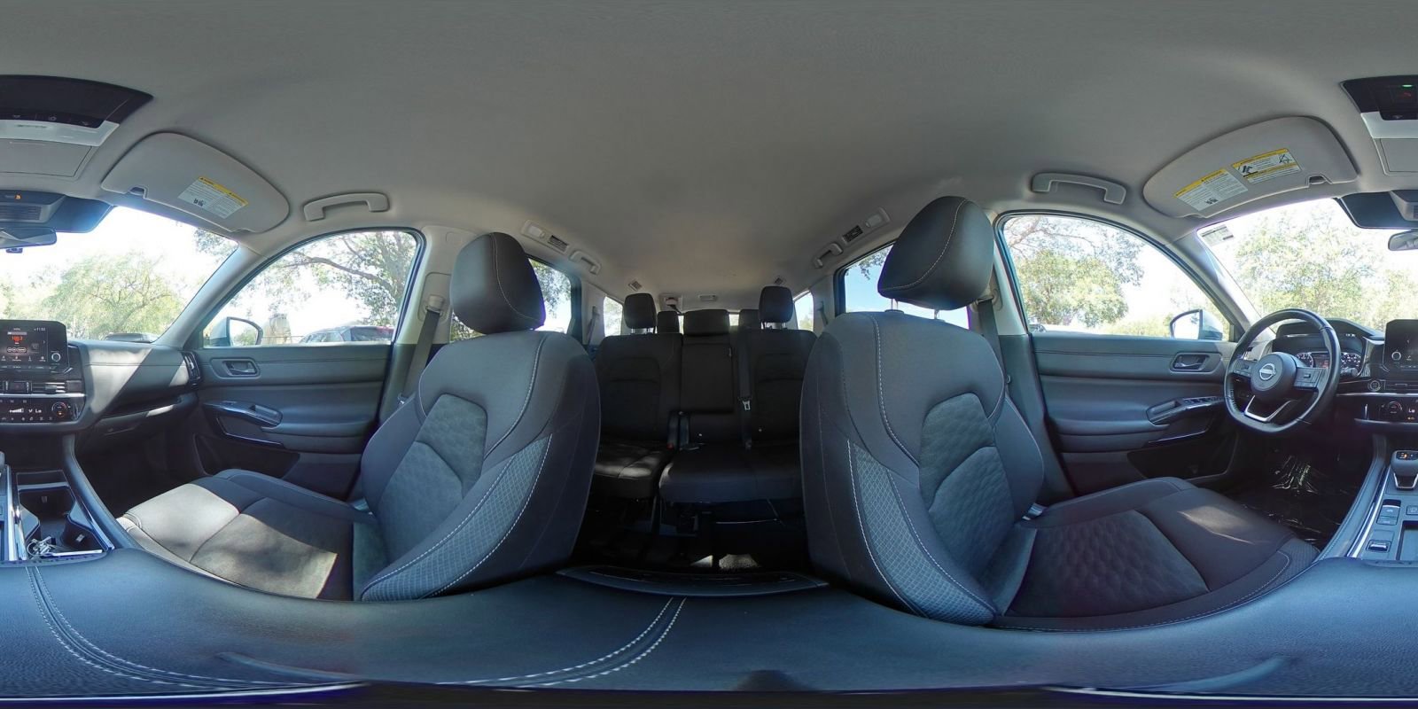 2024 Nissan Pathfinder SV - Photo 44