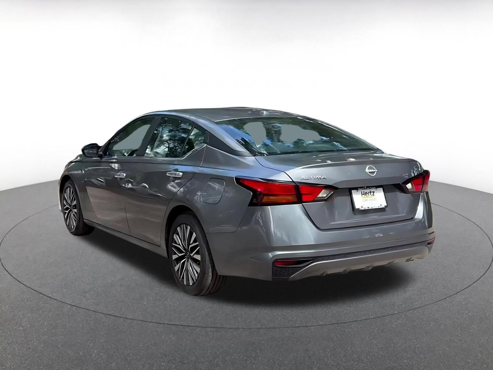 Thumbnail: 2024 Nissan Altima - 11