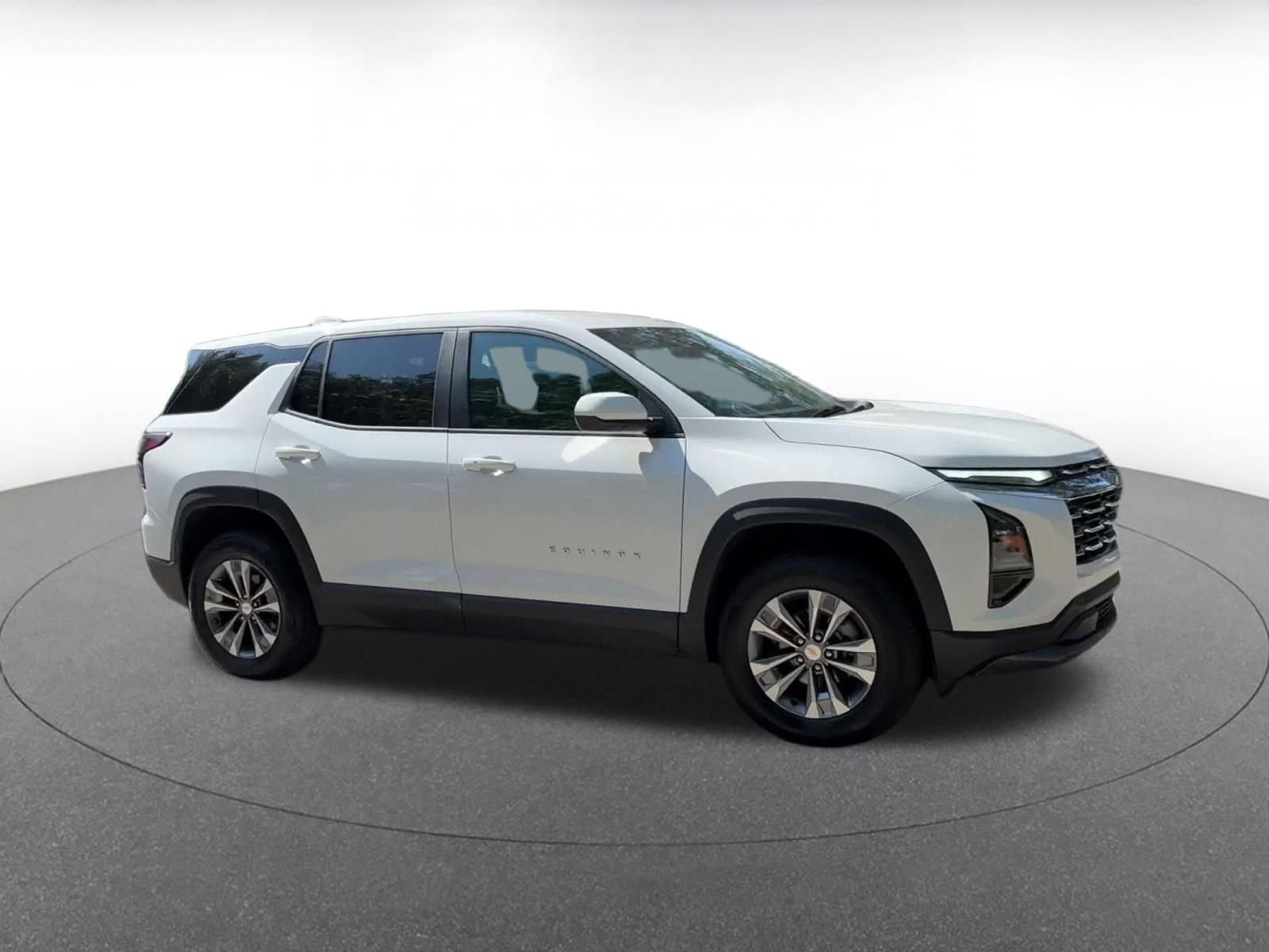 Thumbnail: 2025 Chevrolet Equinox - 2