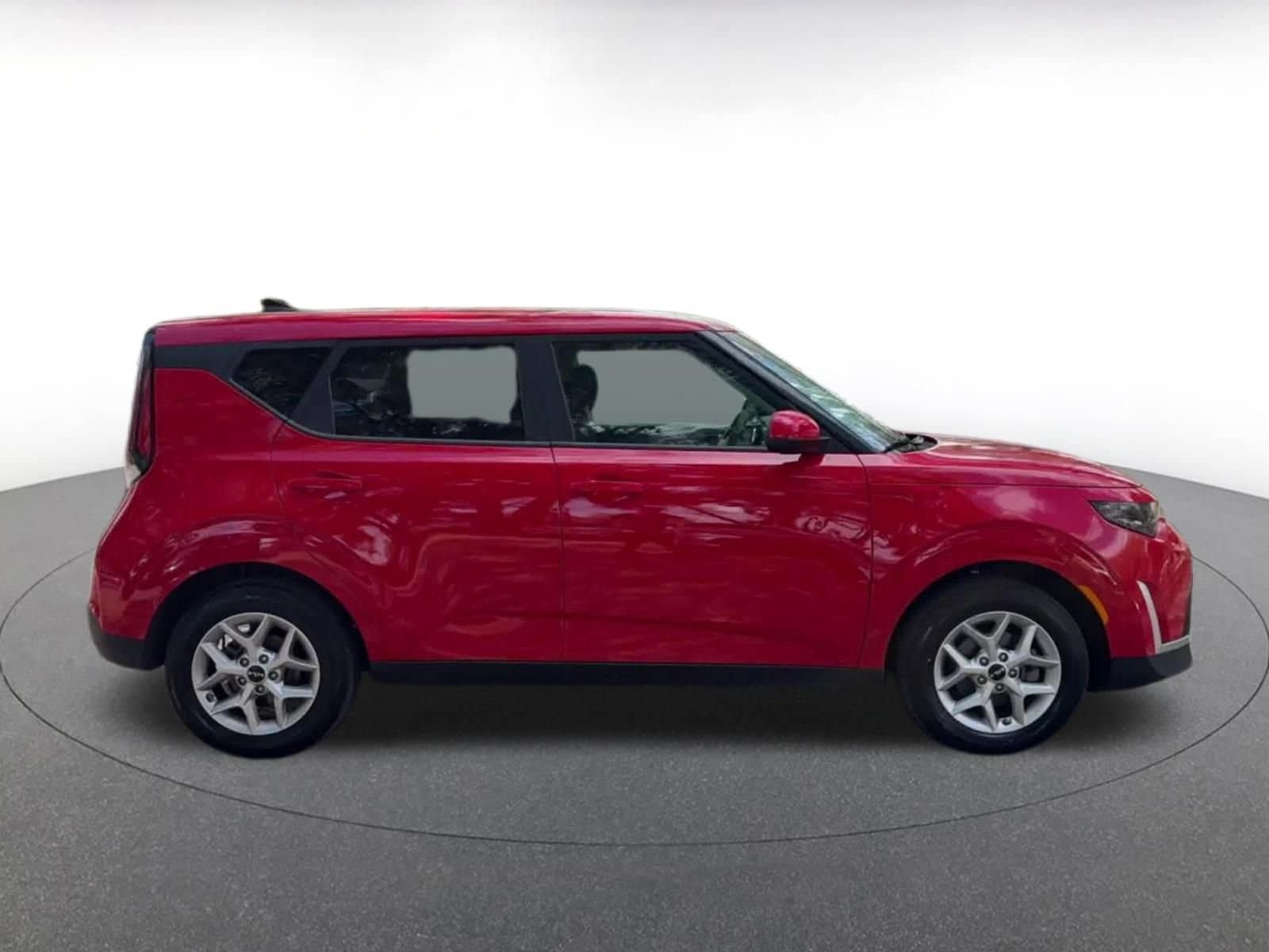 Thumbnail: 2025 Kia Soul - 16