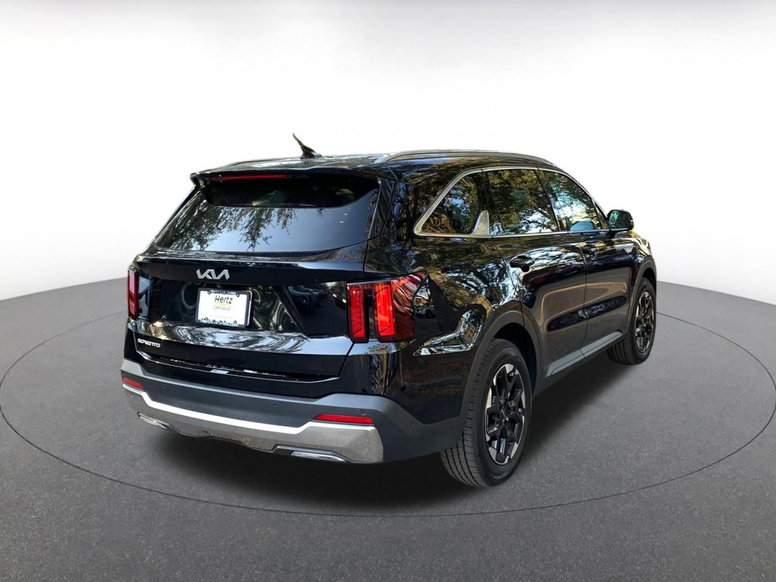 Thumbnail: 2024 Kia Sorento - 7