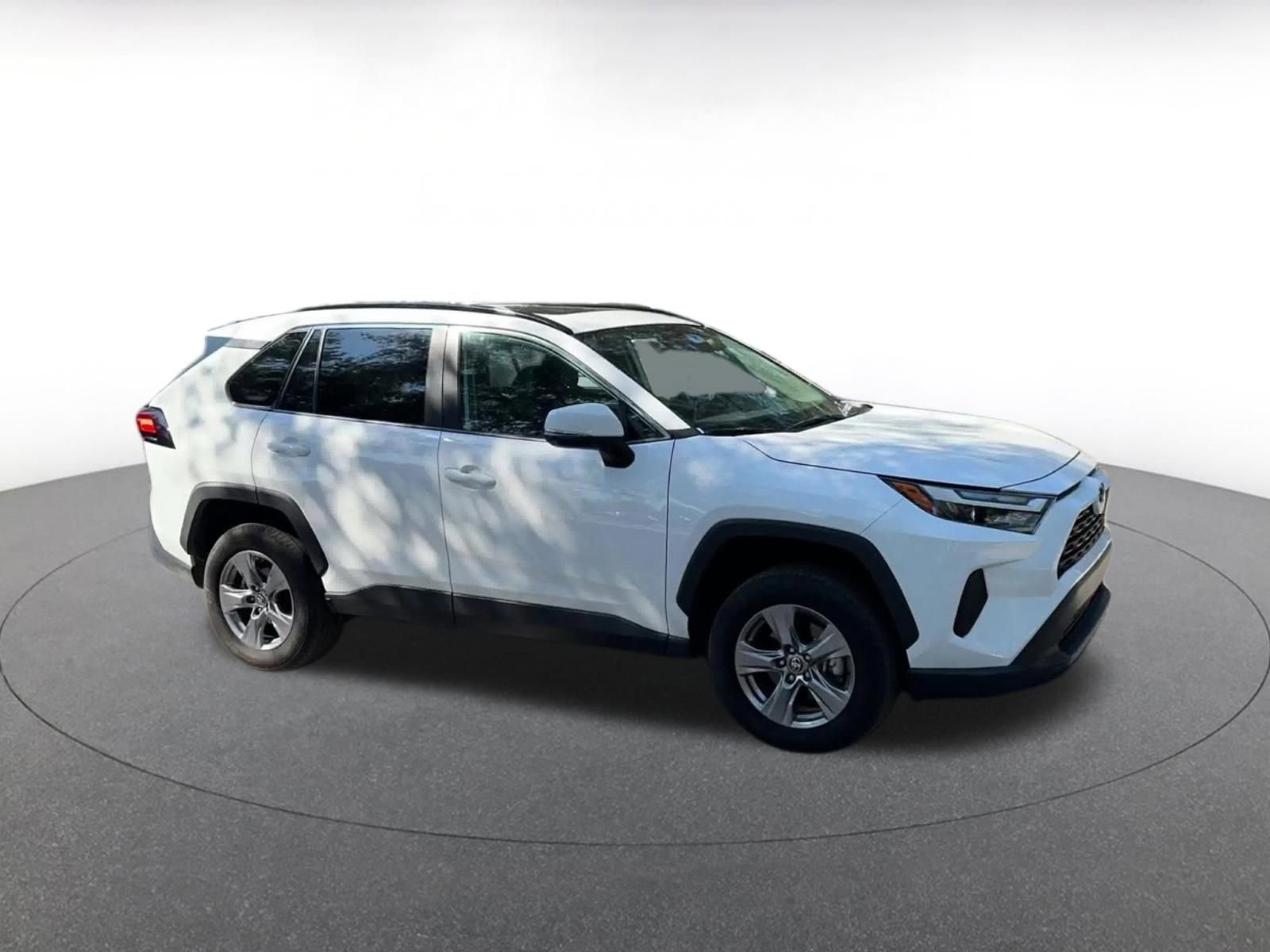Thumbnail: 2025 Toyota RAV4 - 2