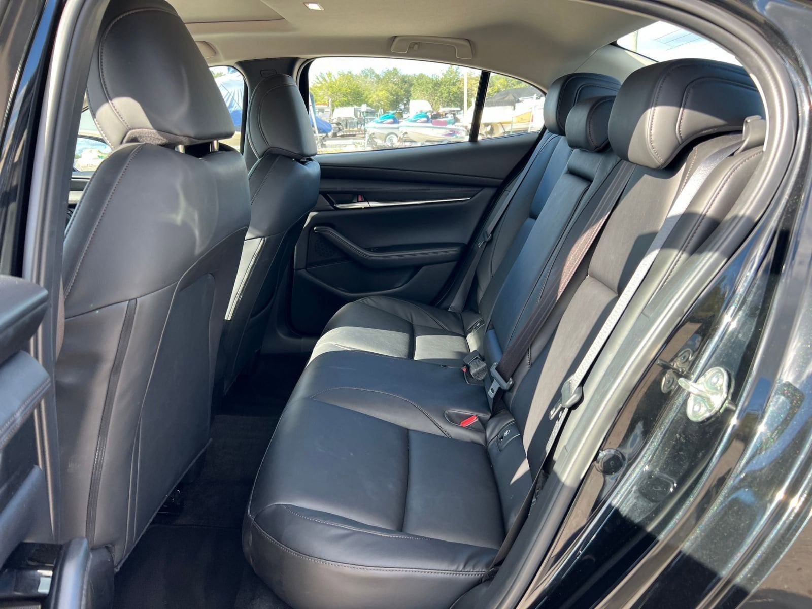 Thumbnail: 2025 Mazda Mazda3 - 33