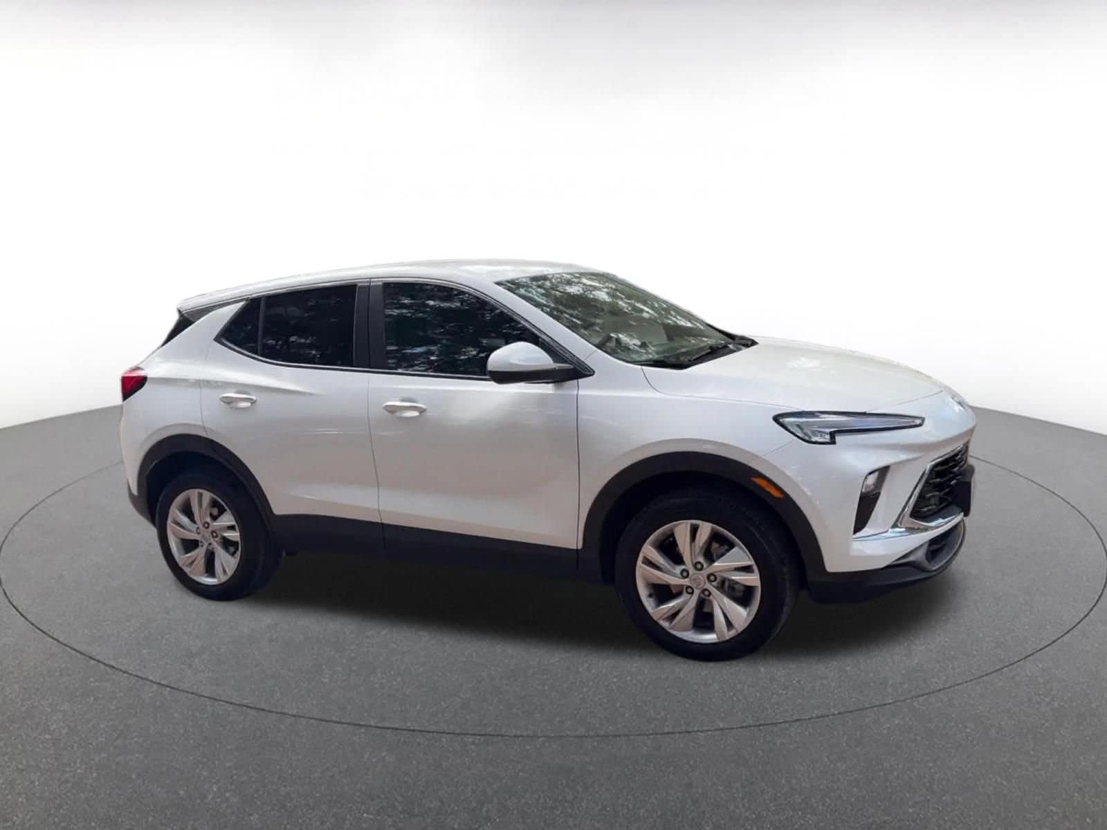 Thumbnail: 2025 Buick Encore GX - 2