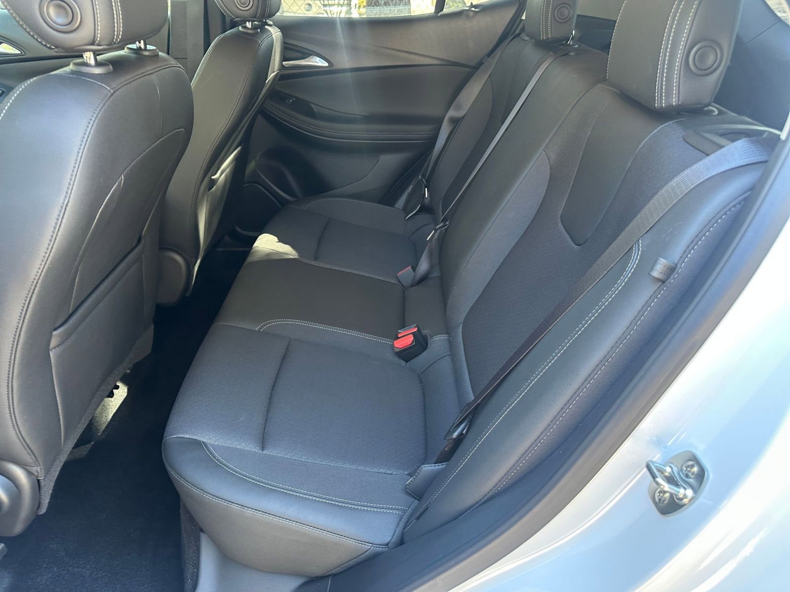 Thumbnail: 2025 Buick Encore GX - 31