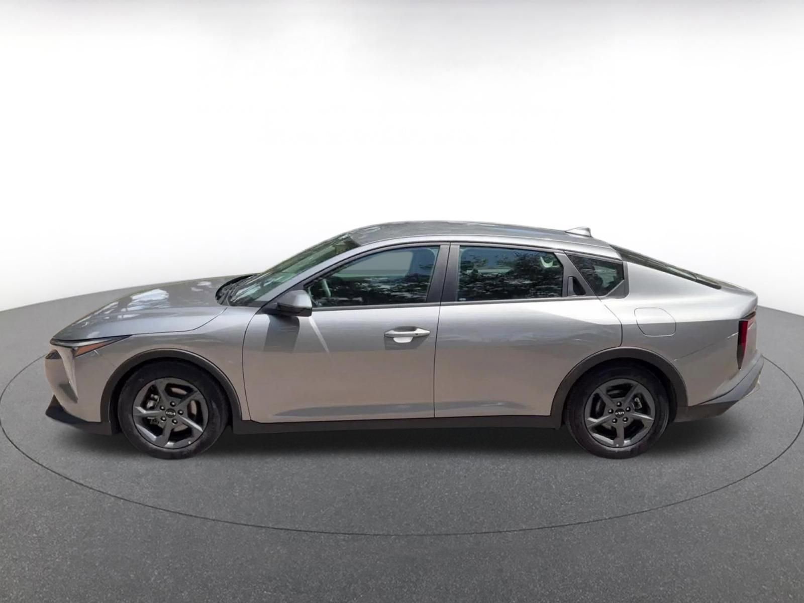 Thumbnail: 2025 Kia K4 - 9