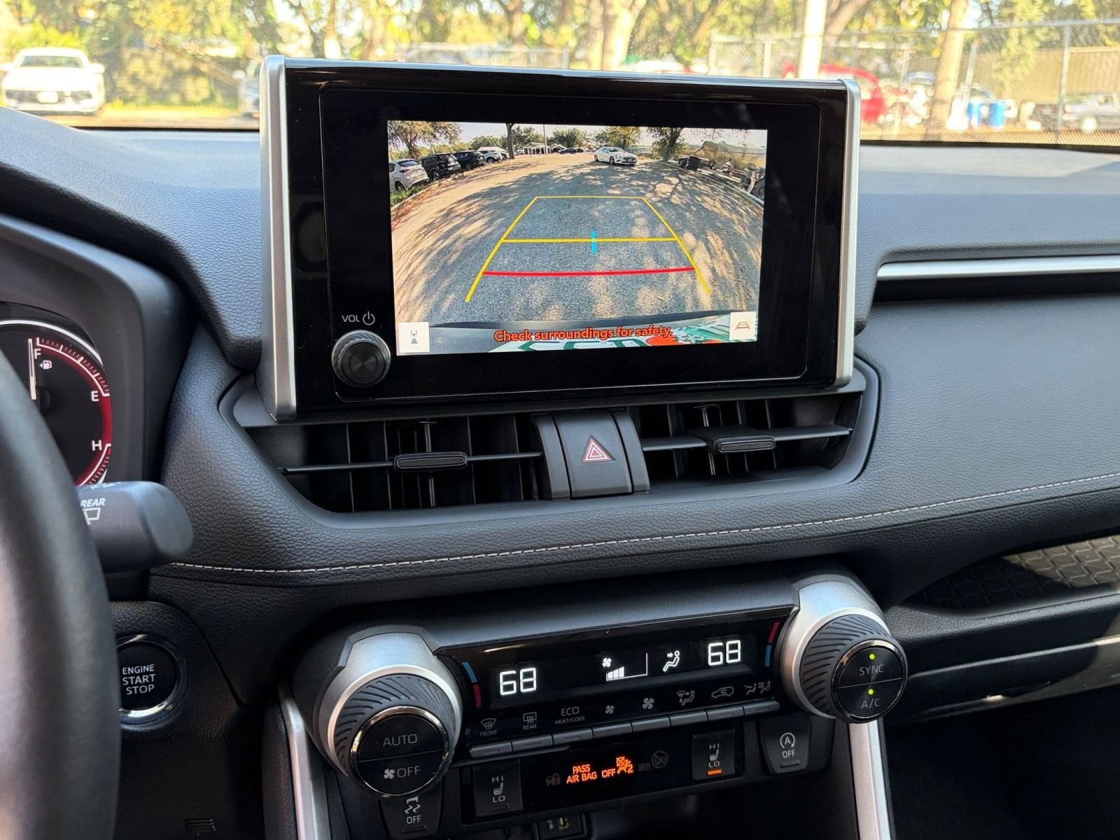 Thumbnail: 2025 Toyota RAV4 - 17