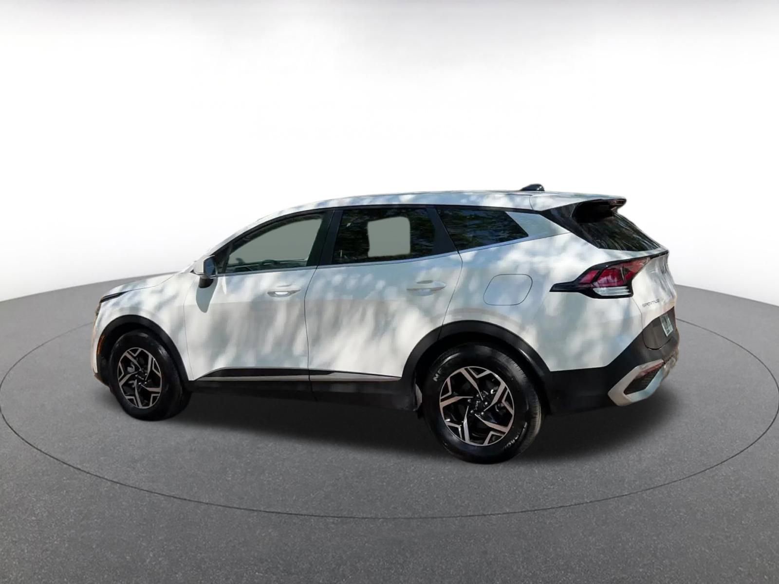 Thumbnail: 2025 Kia Sportage - 10