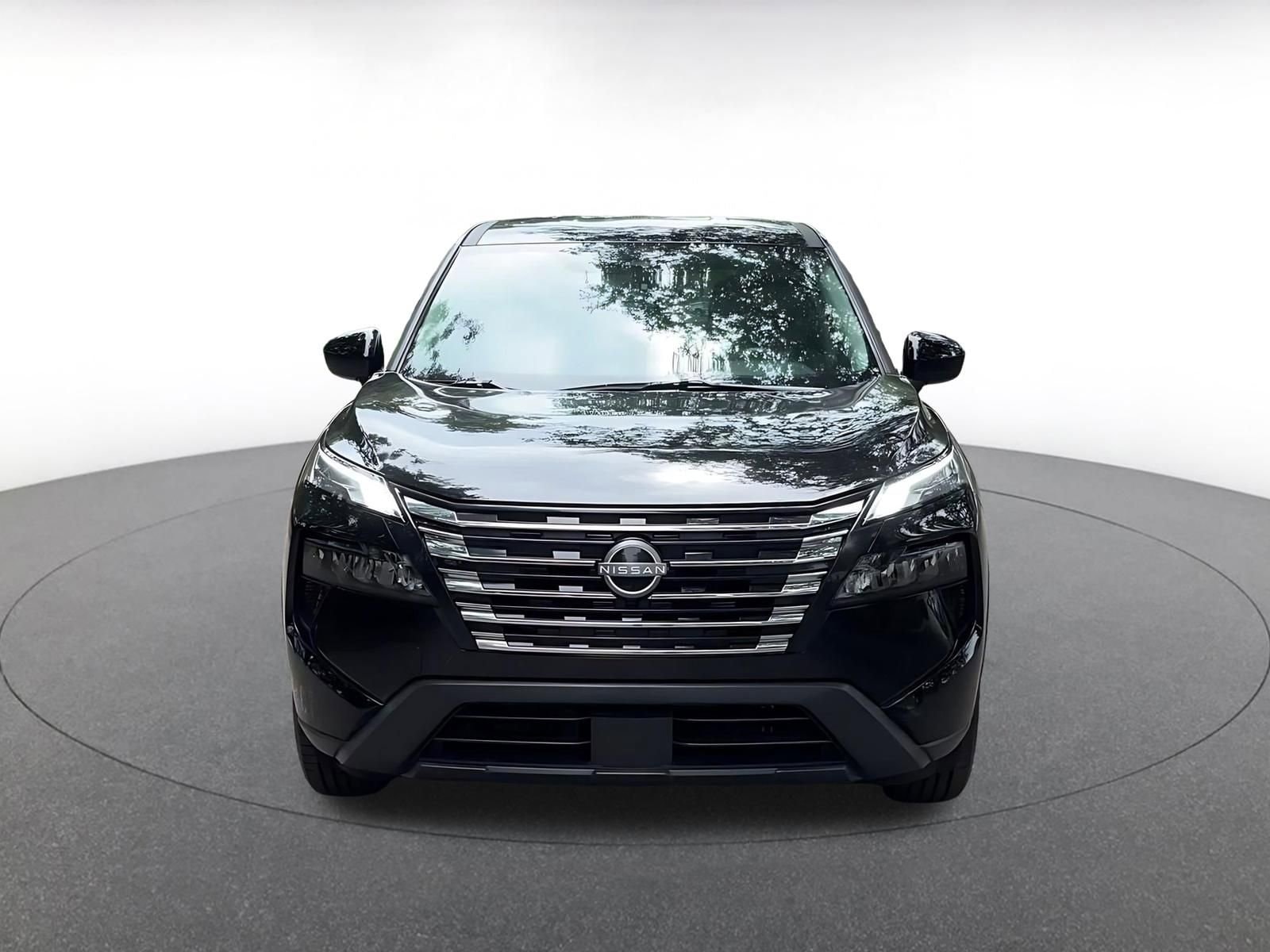 Thumbnail: 2025 Nissan Rogue - 4