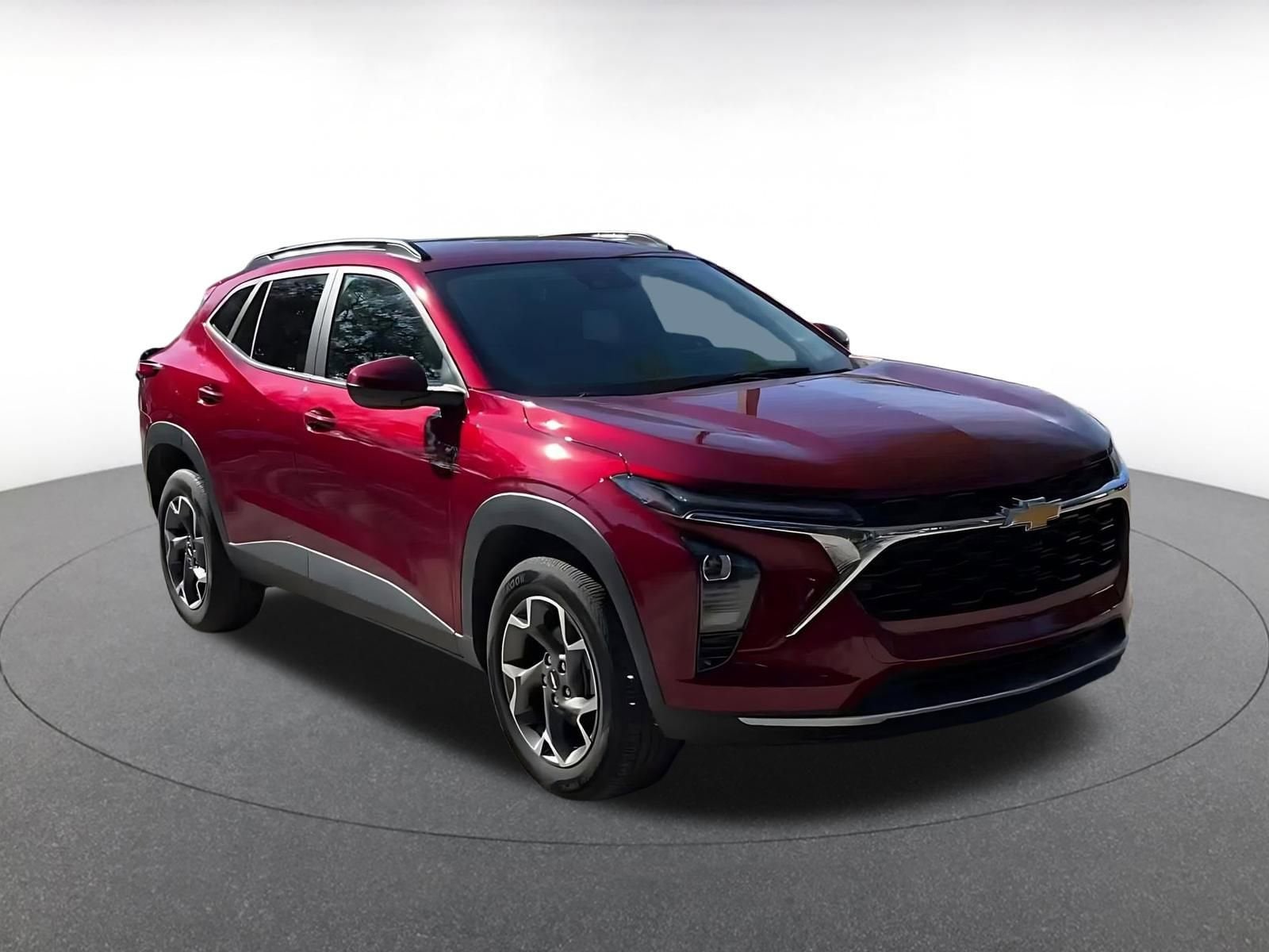 Thumbnail: 2025 Chevrolet Trax - 3