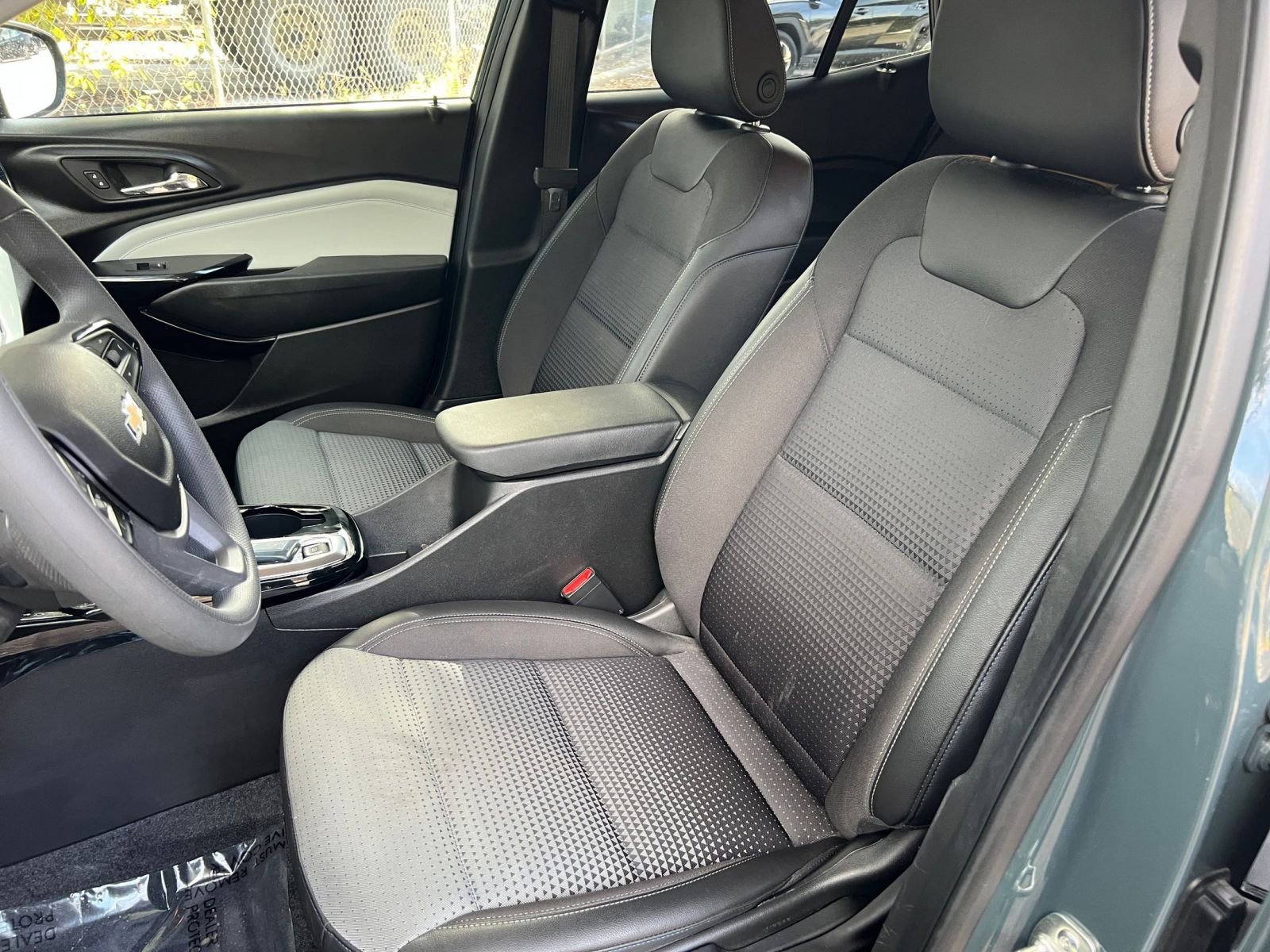 Thumbnail: 2025 Chevrolet Trax - 30