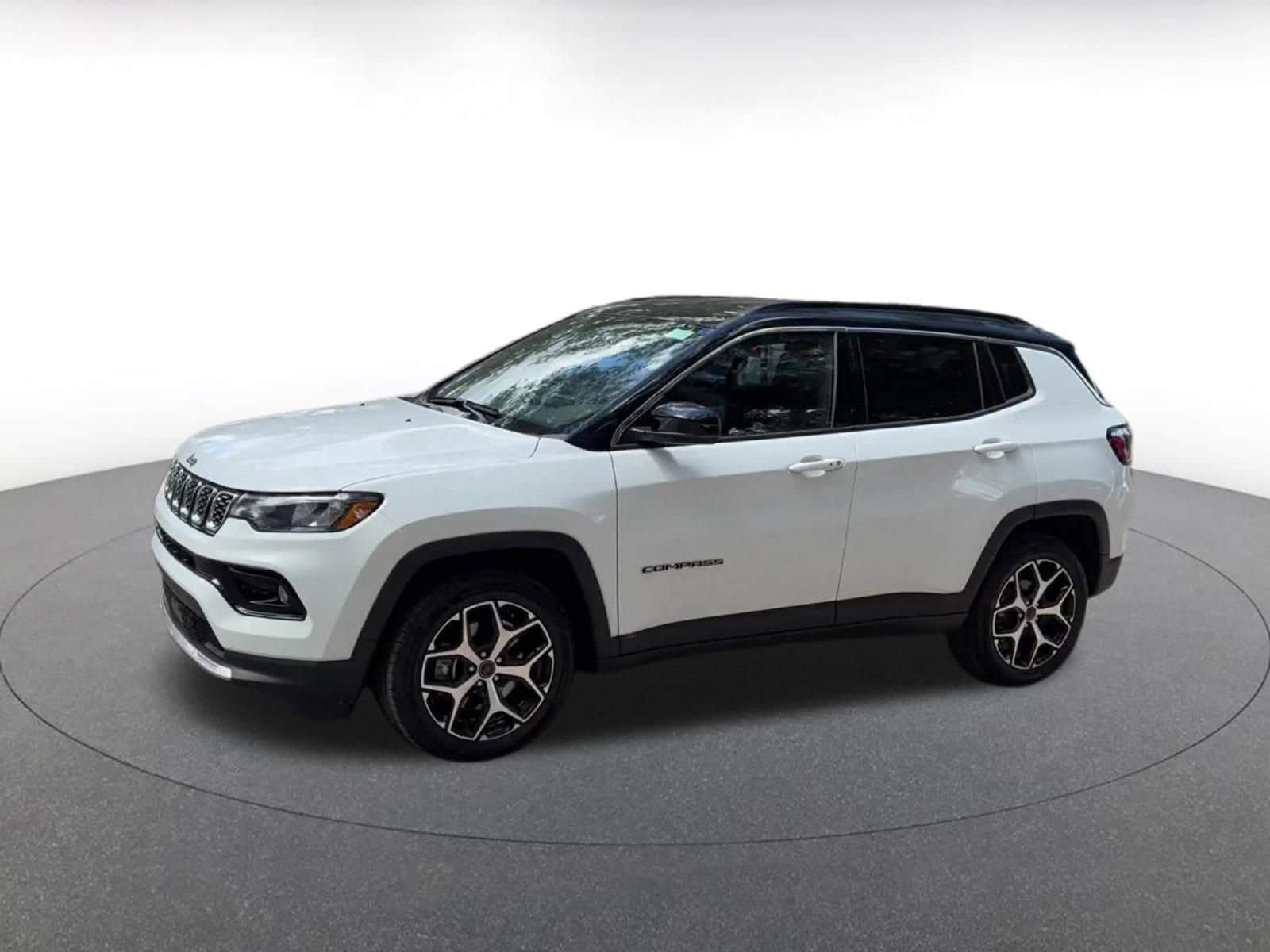 Thumbnail: 2025 Jeep Compass - 8