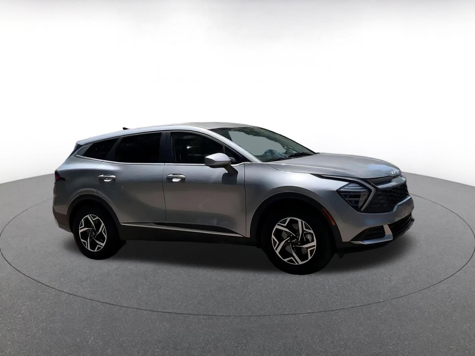 Thumbnail: 2024 Kia Sportage - 2